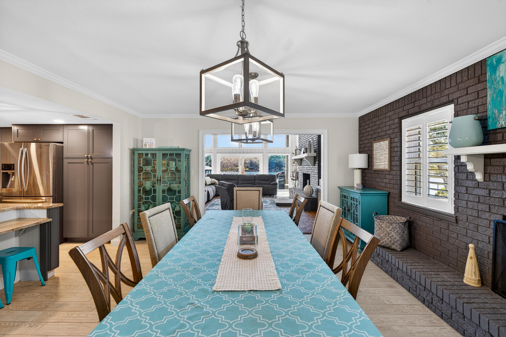 BAYOU VISTA - Residential