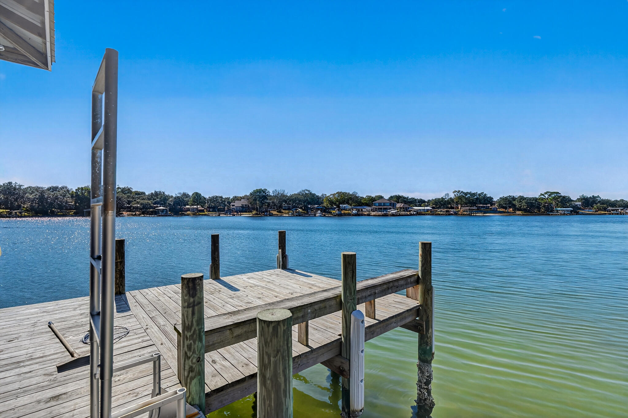 BAYOU VISTA - Residential