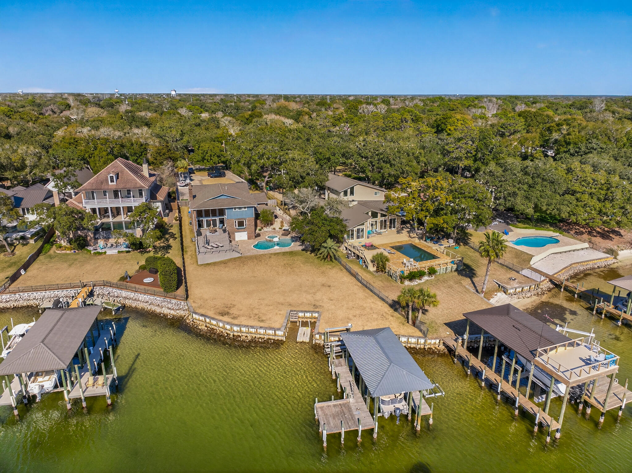 BAYOU VISTA - Residential