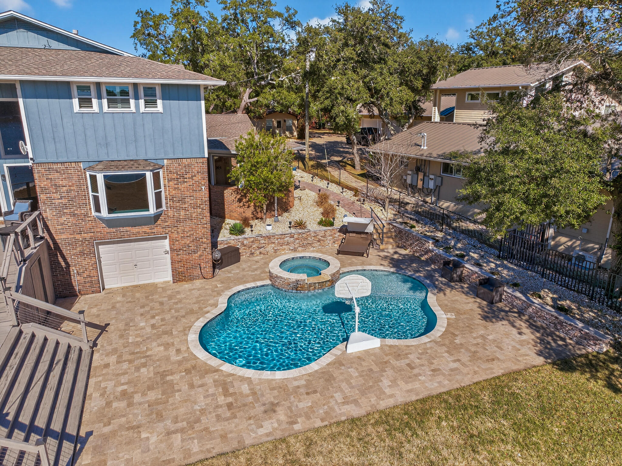 BAYOU VISTA - Residential