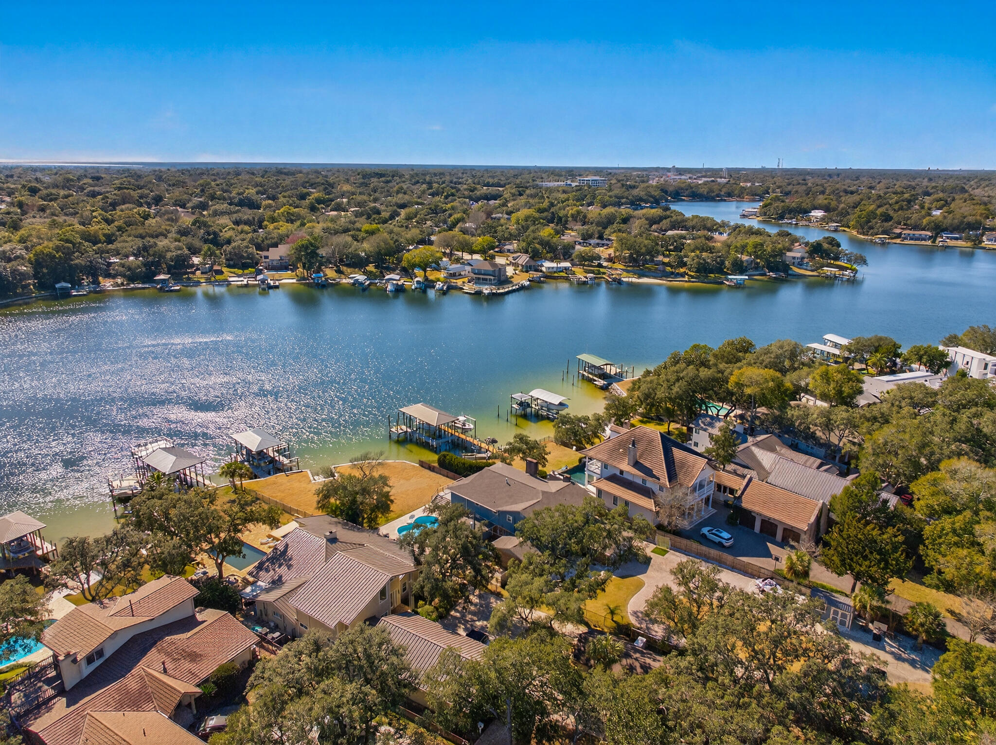 BAYOU VISTA - Residential