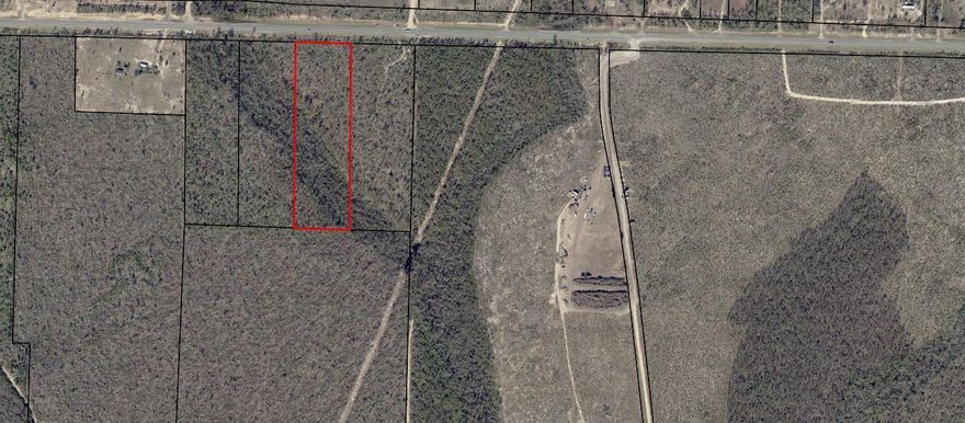 Perfect place to build that secluded Highway. Near 231 and Ecofina Creek Recreation area.