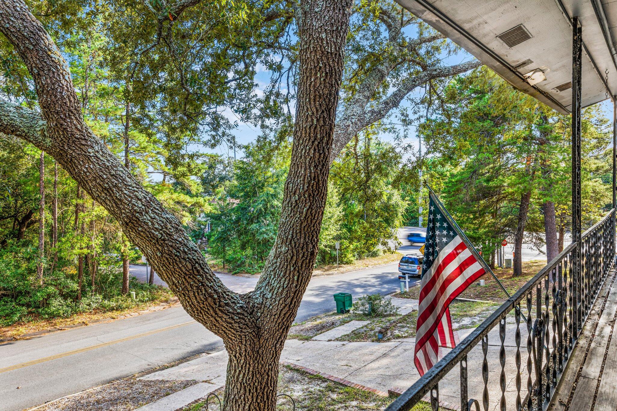 EDGEWATER VILLAGE NORTH - Residential