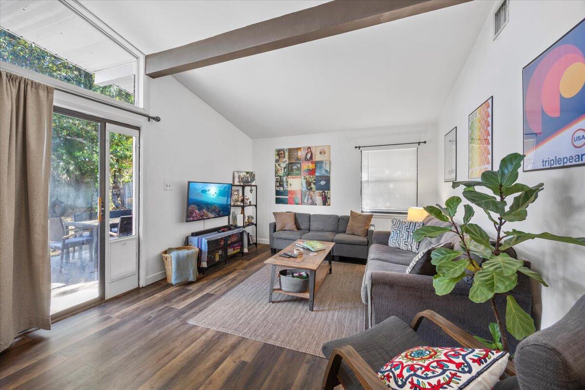 SANTASIA PARK - Residential