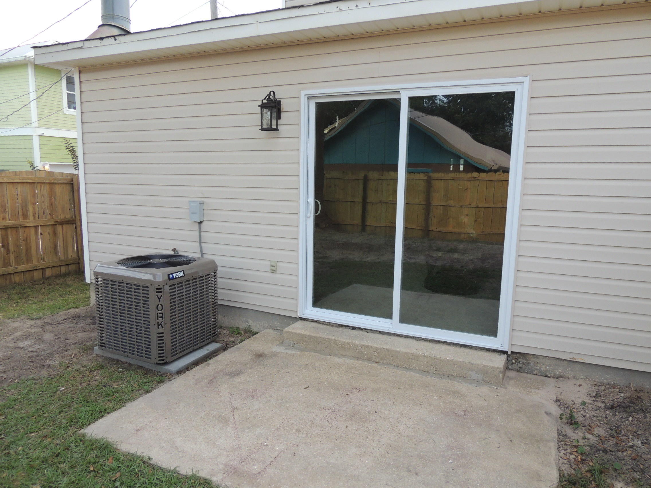 WEST SHORES T/H - Residential