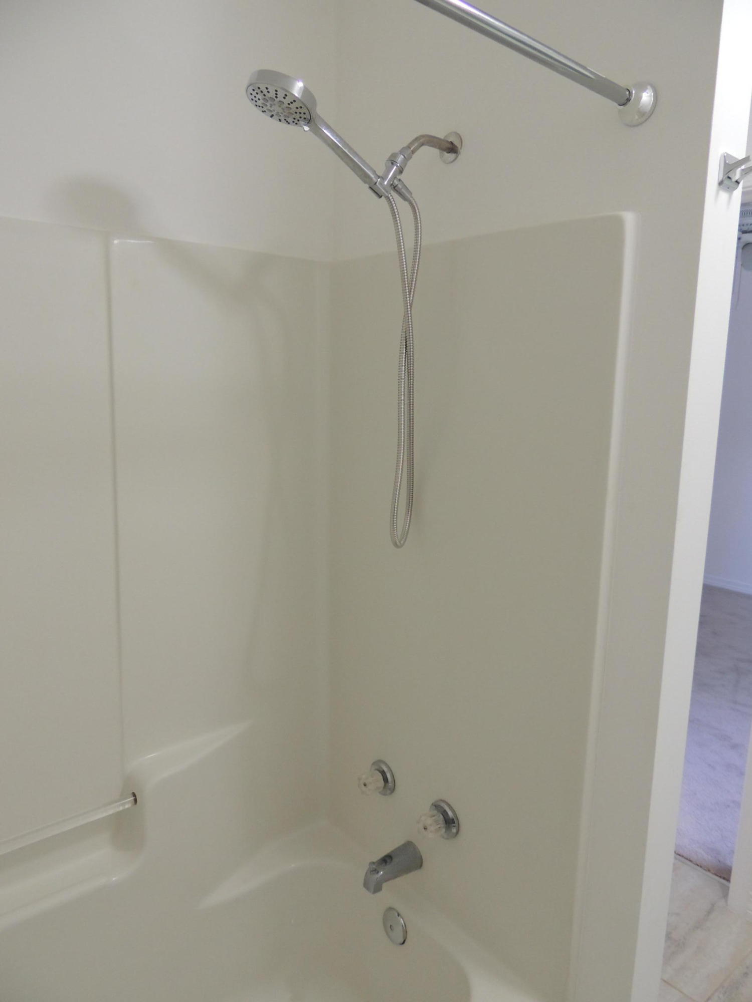 WEST SHORES T/H - Residential