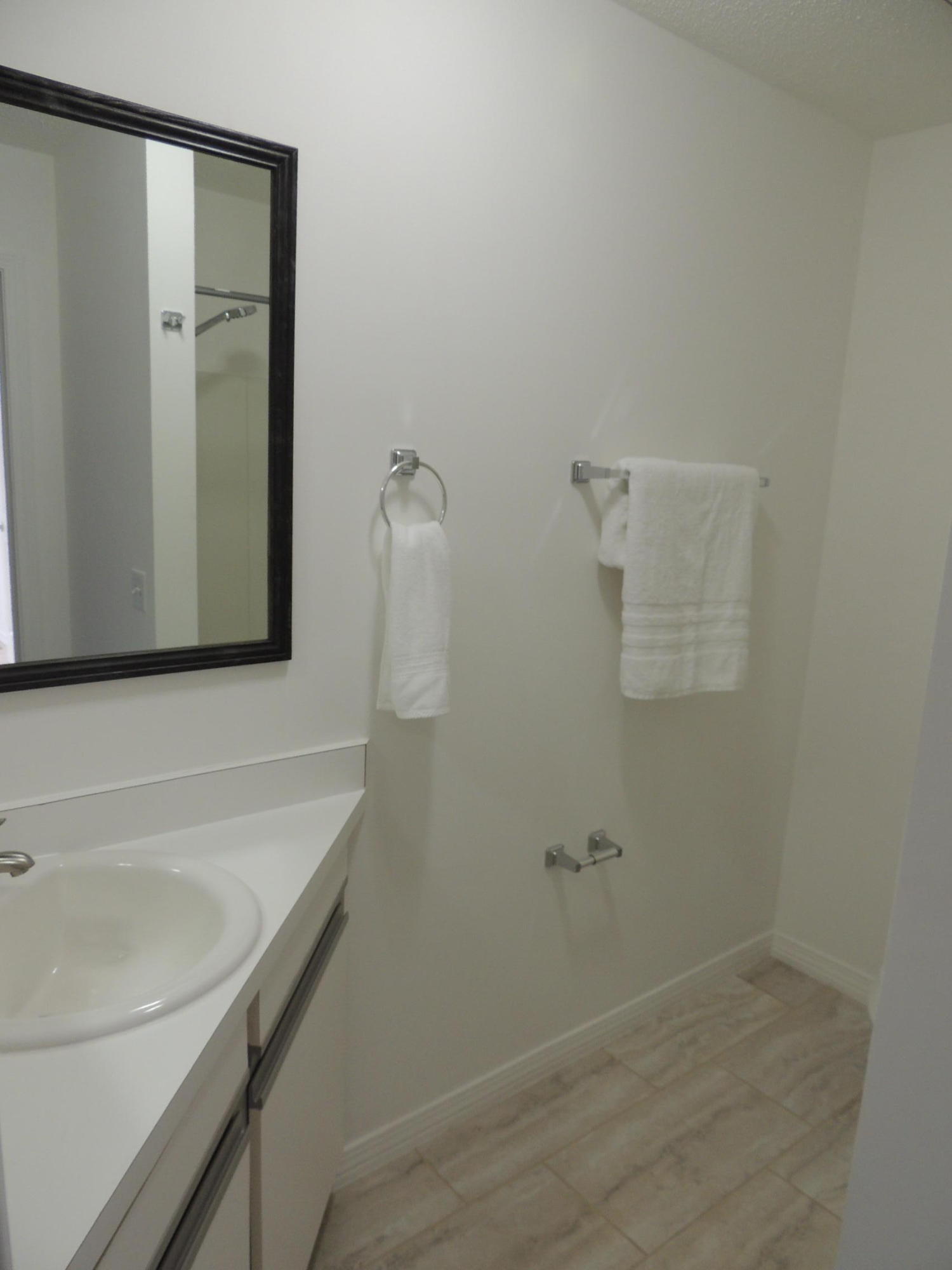 WEST SHORES T/H - Residential