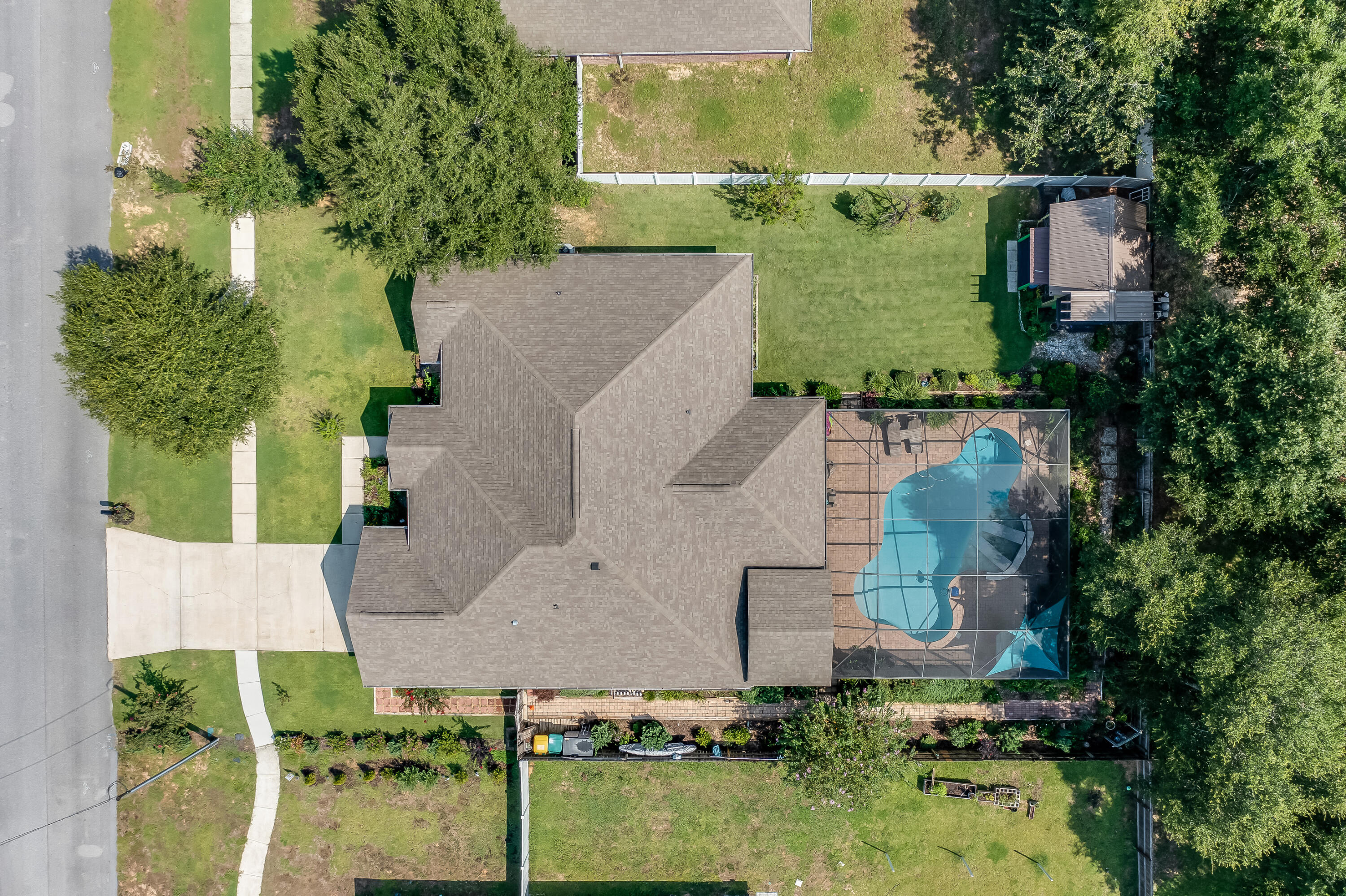 HOMEWOOD ESTATES BLK B LOT 8 - Residential