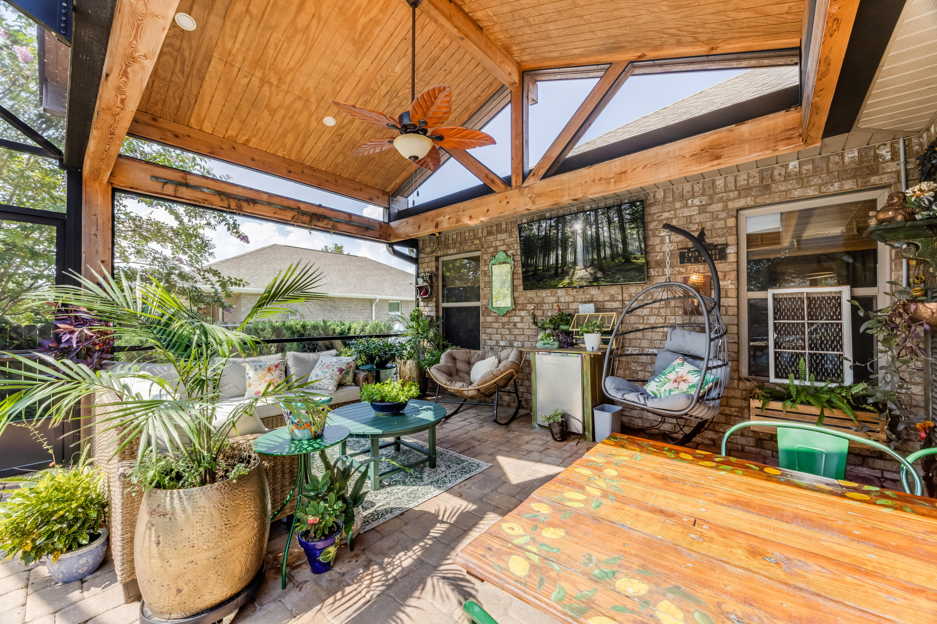 HOMEWOOD ESTATES BLK B LOT 8 - Residential