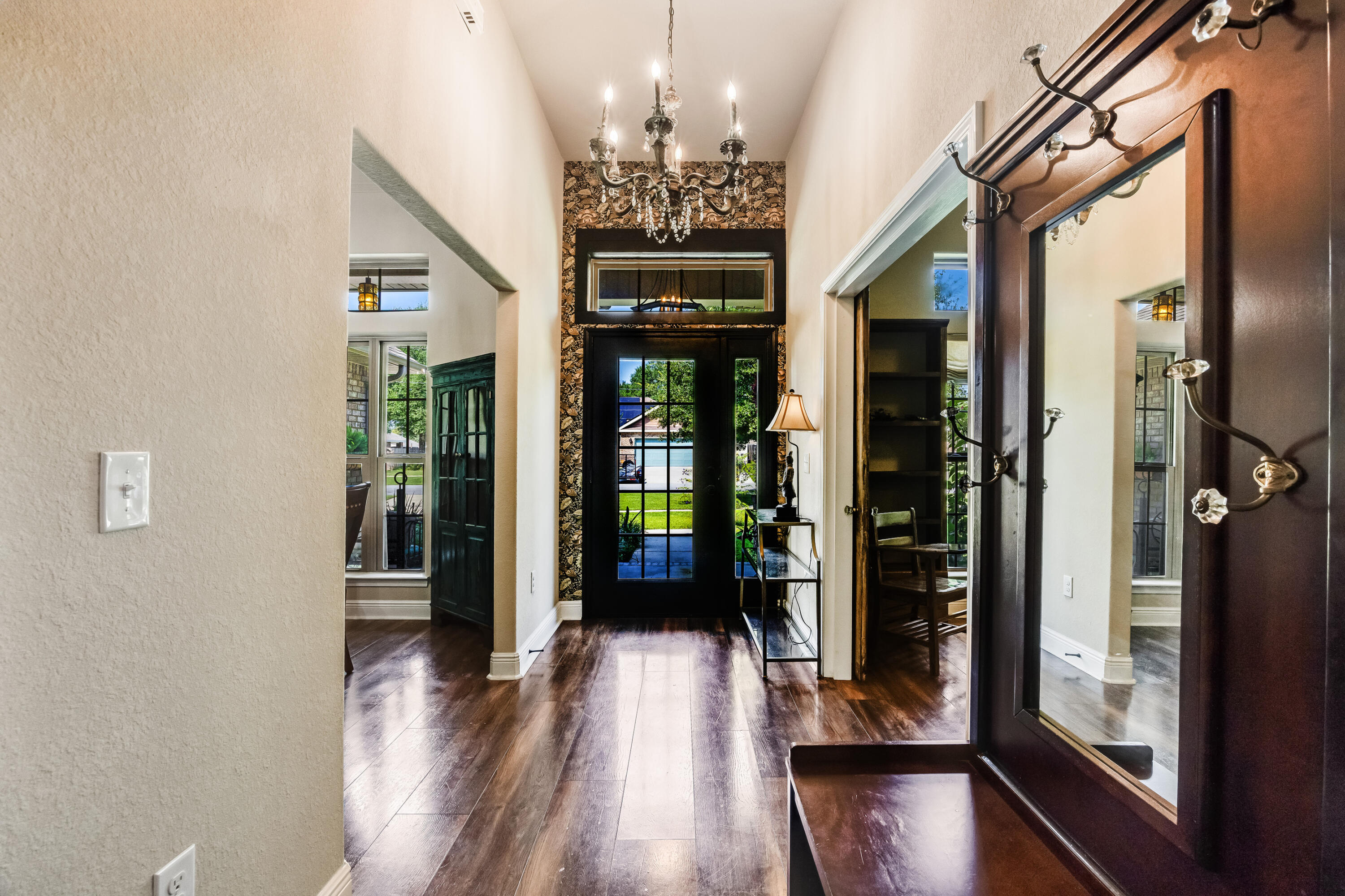 HOMEWOOD ESTATES BLK B LOT 8 - Residential