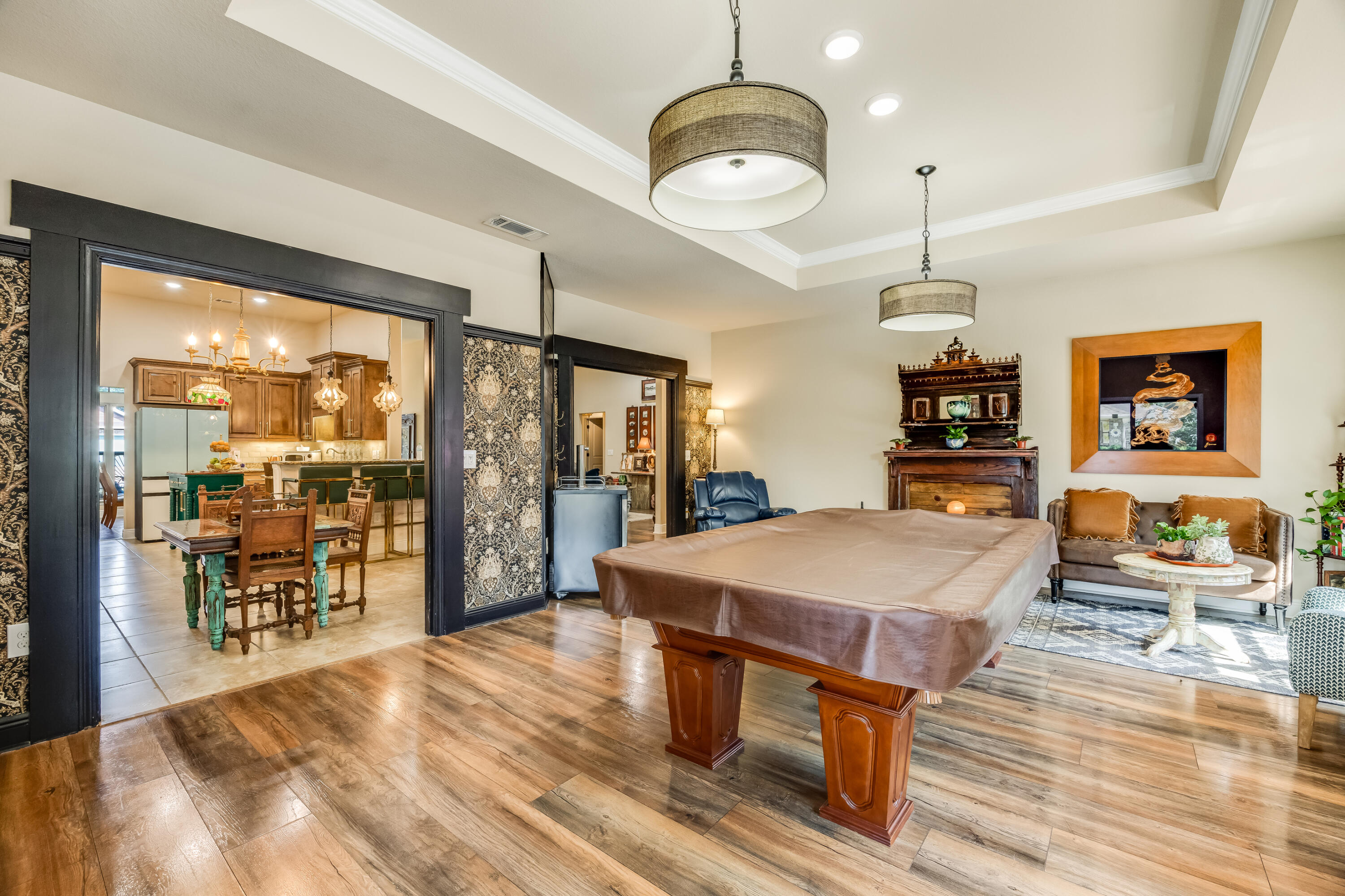 HOMEWOOD ESTATES BLK B LOT 8 - Residential