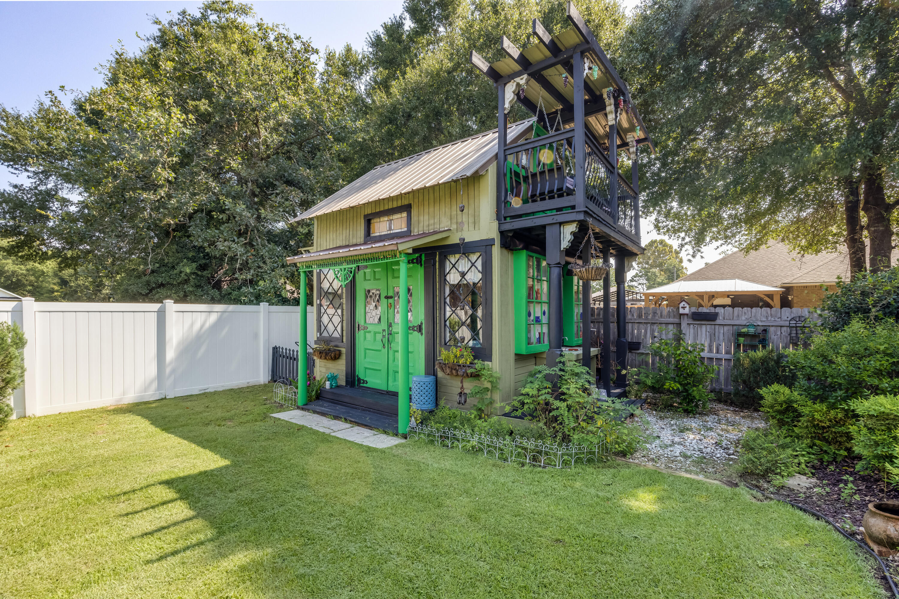 HOMEWOOD ESTATES BLK B LOT 8 - Residential