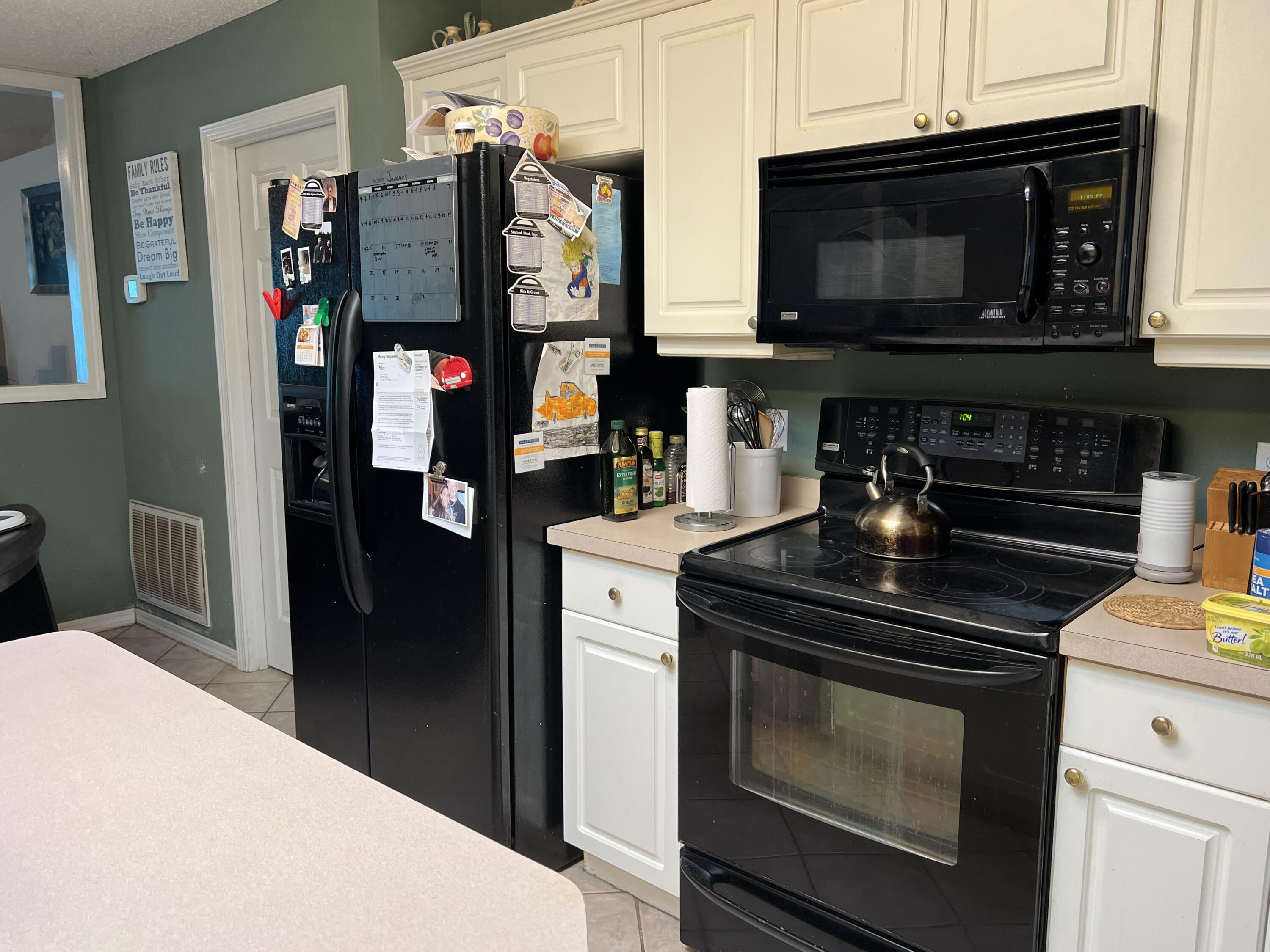 SANDY BEACH ESTATES - Residential