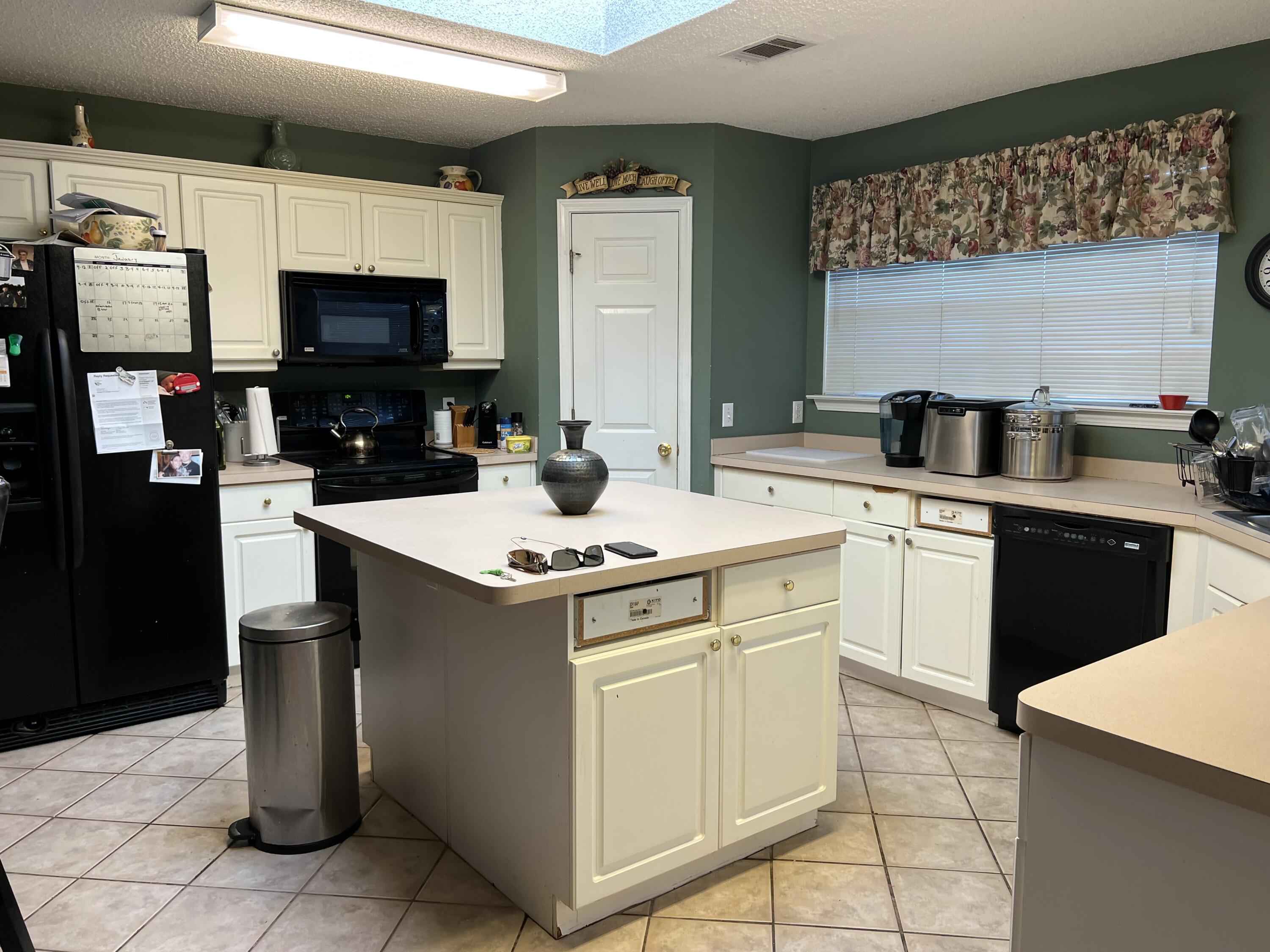 SANDY BEACH ESTATES - Residential