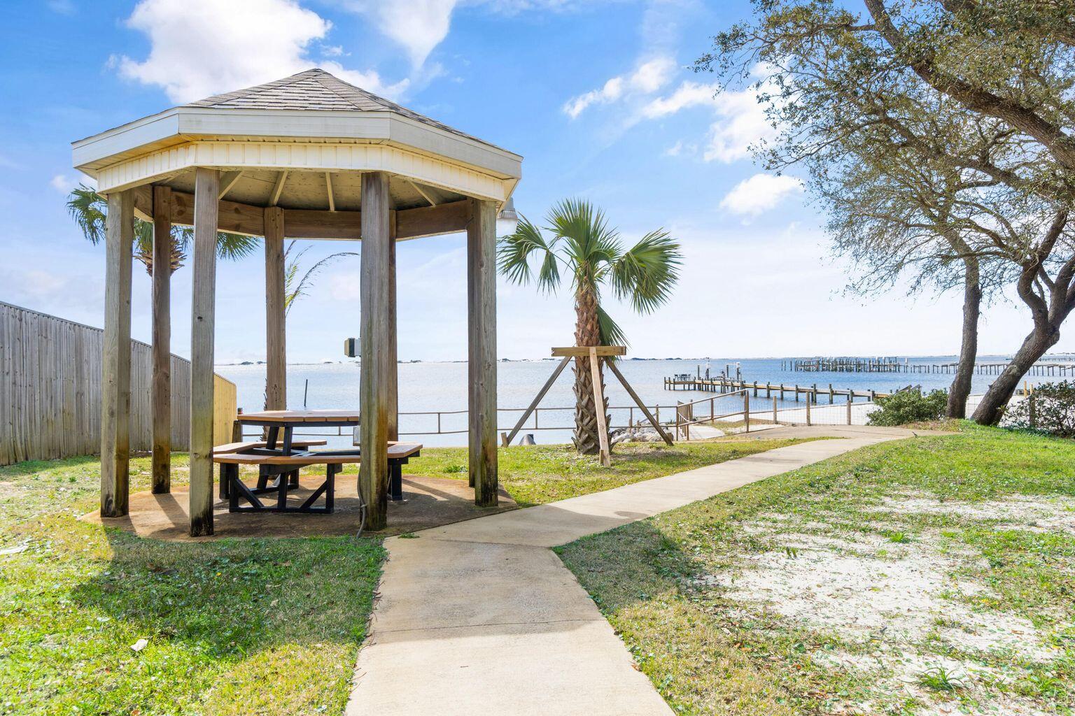 SANDY BEACH ESTATES - Residential