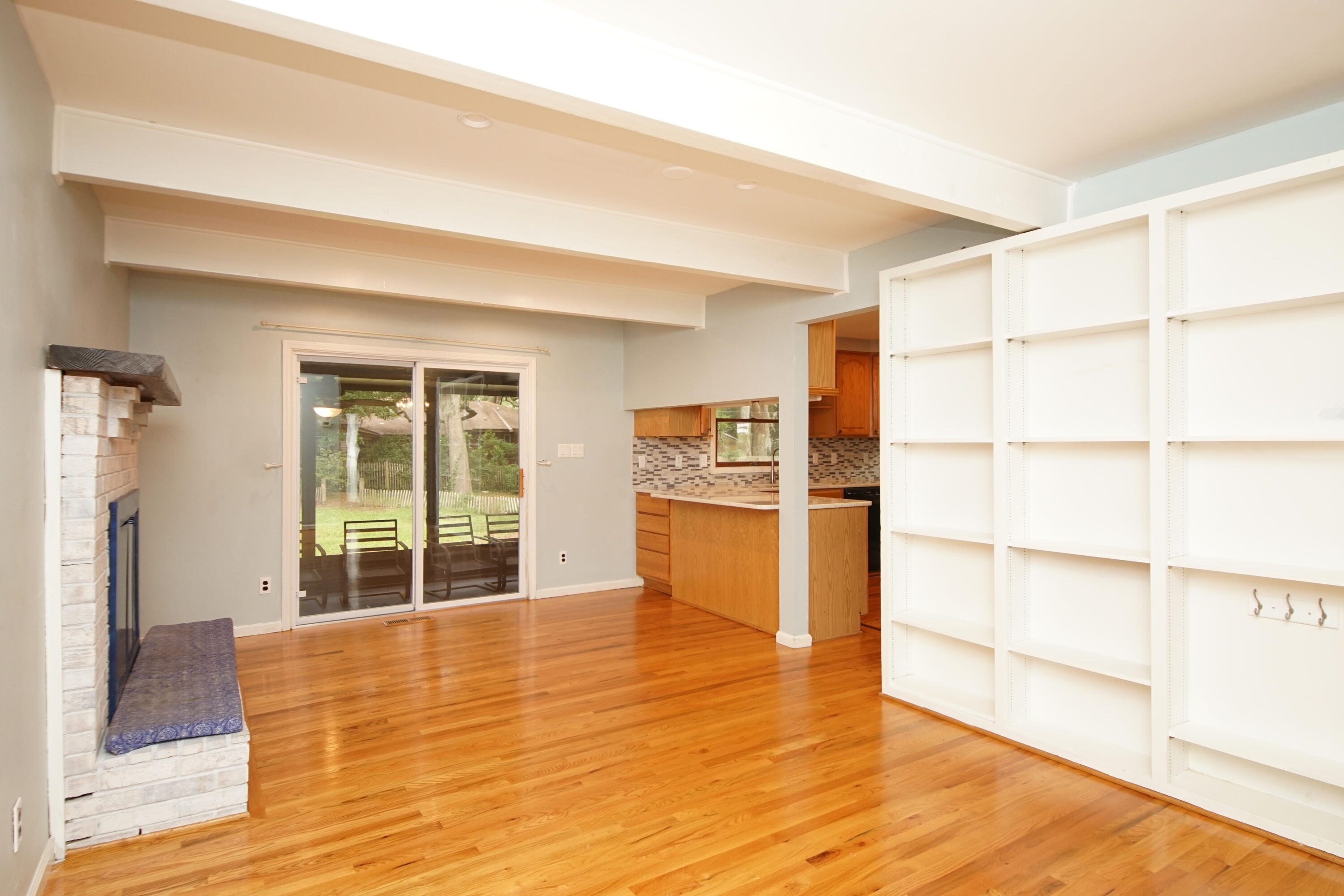 VALPARAISO PLAT 06 - Residential Lease
