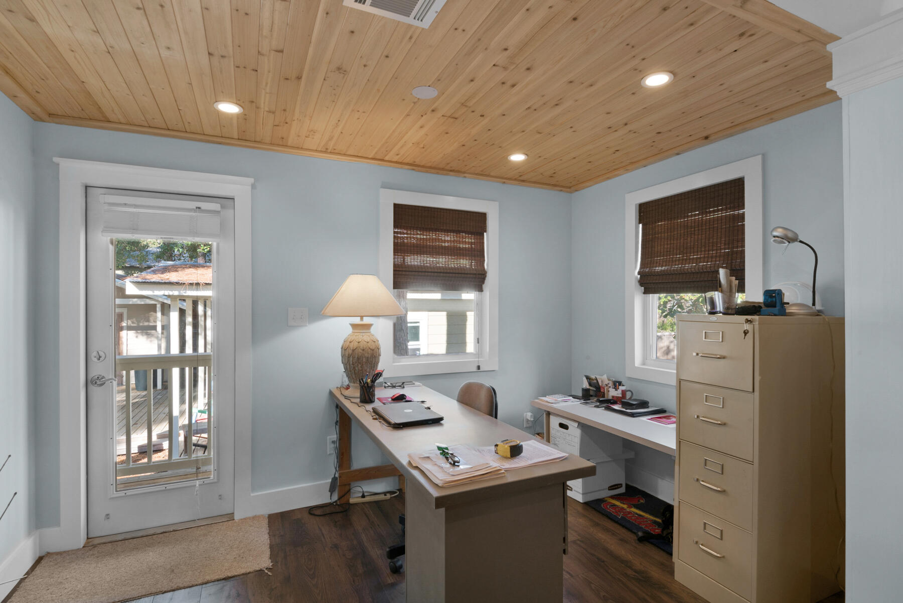 MAGNOLIA BEACH - Residential