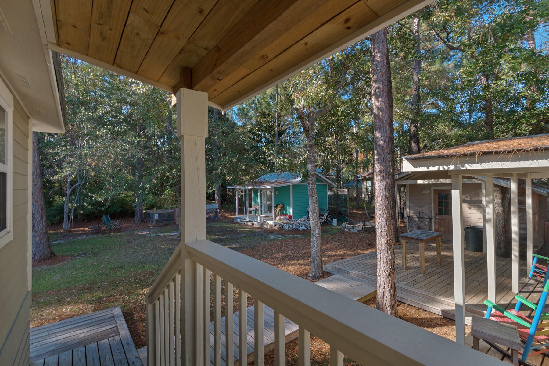 MAGNOLIA BEACH - Residential