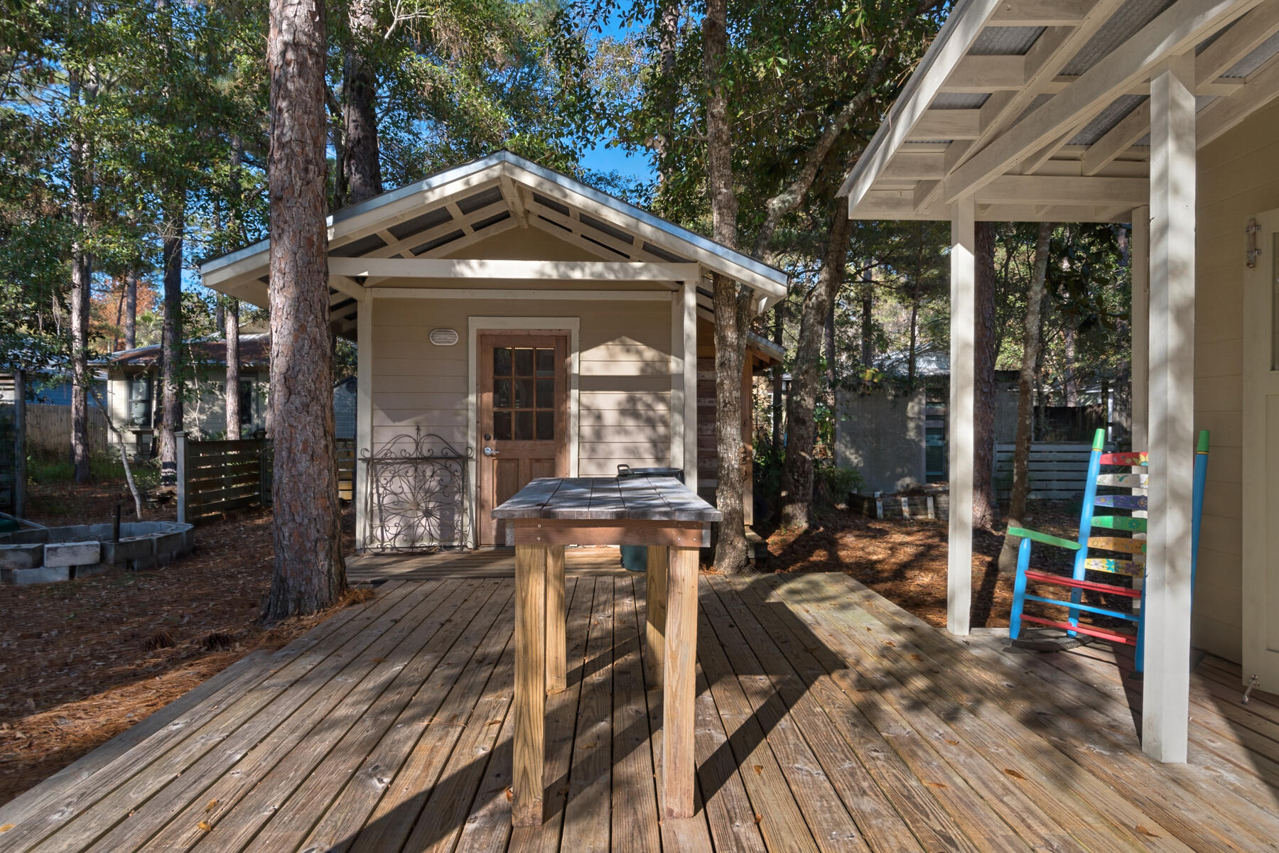 MAGNOLIA BEACH - Residential