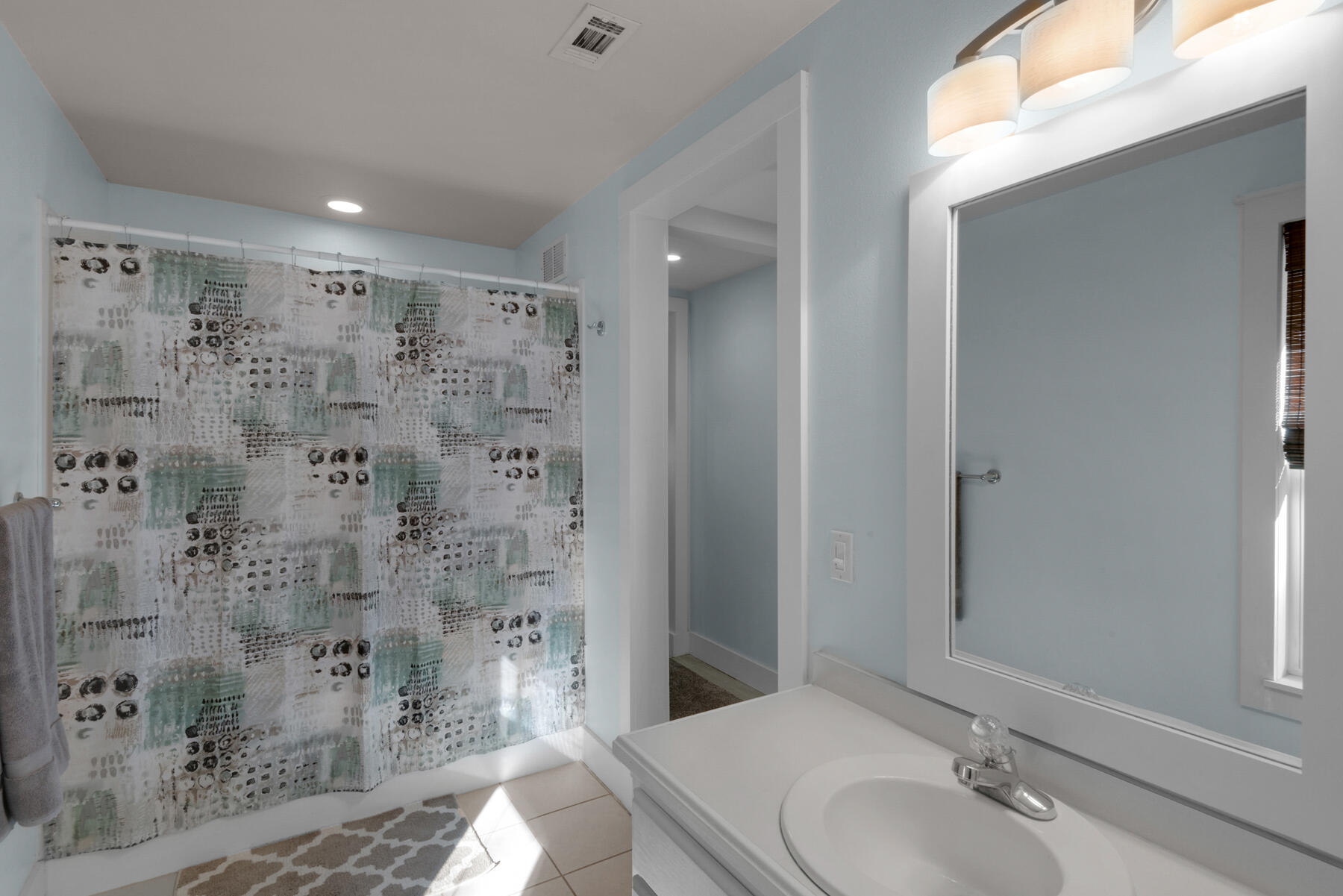 MAGNOLIA BEACH - Residential