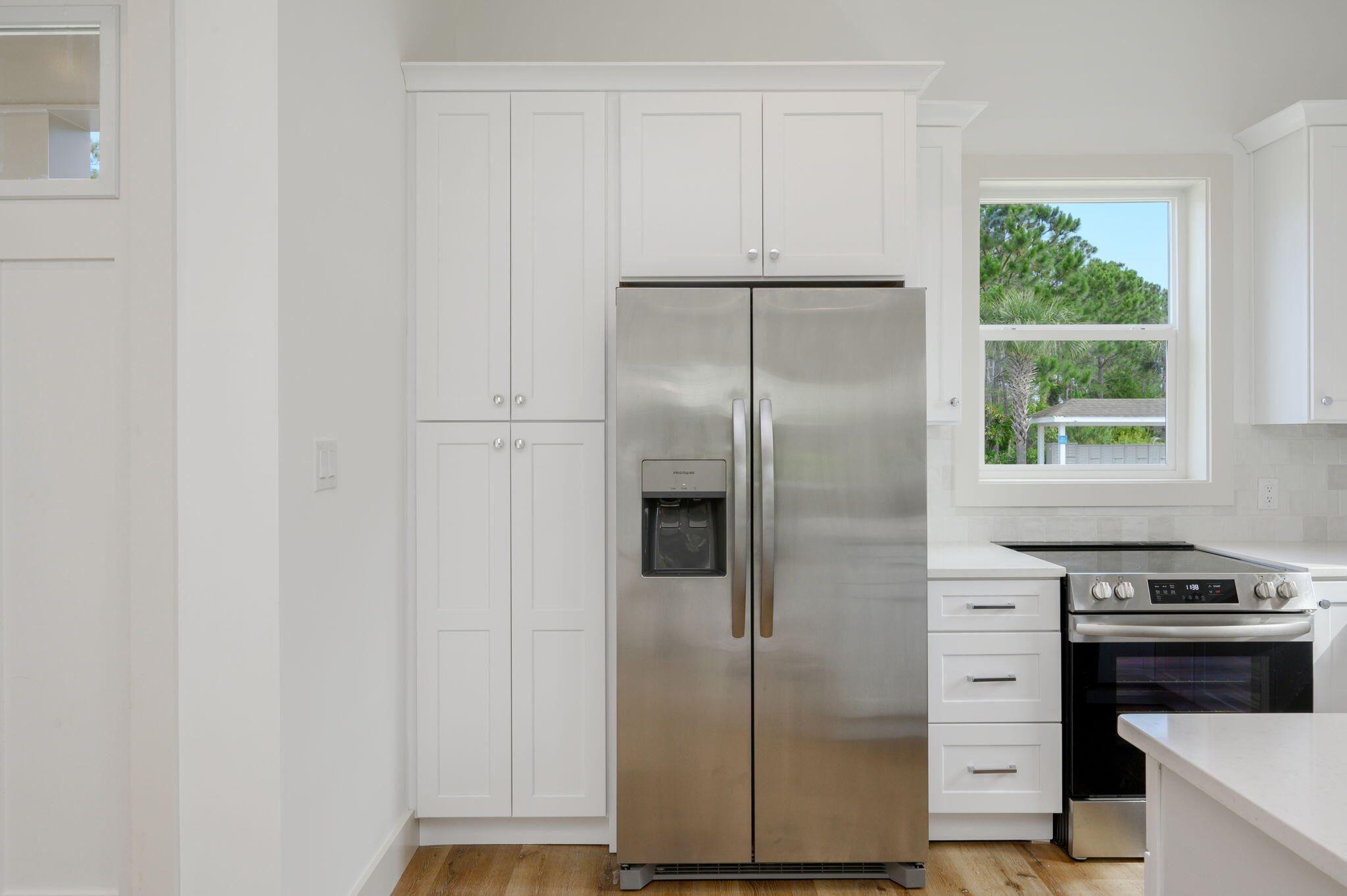 ENCHANTED ESTATES - Residential Lease