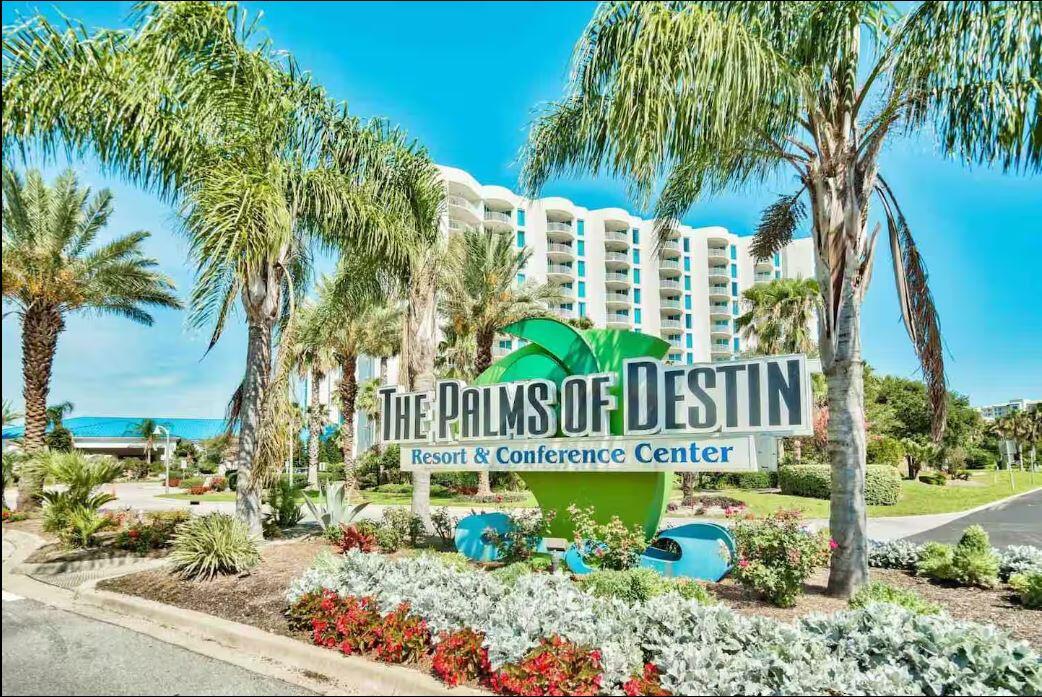 THE PALMS OF DESTIN - Residential