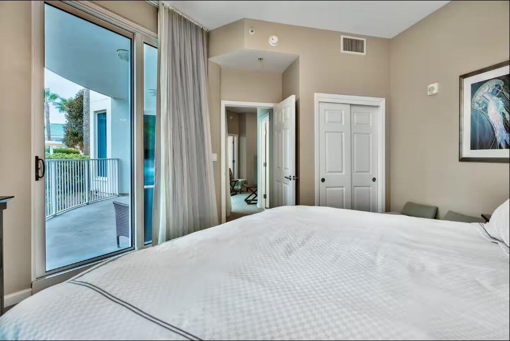 THE PALMS OF DESTIN - Residential