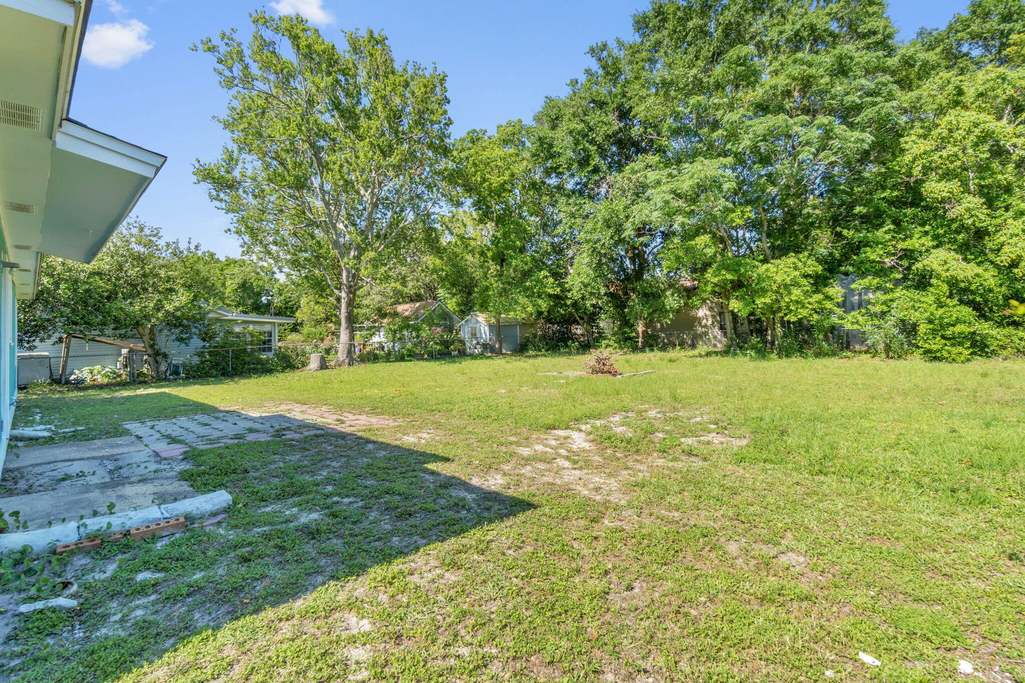 WYNNEHAVEN BEACH ESTATES 1ST ADDN - Residential