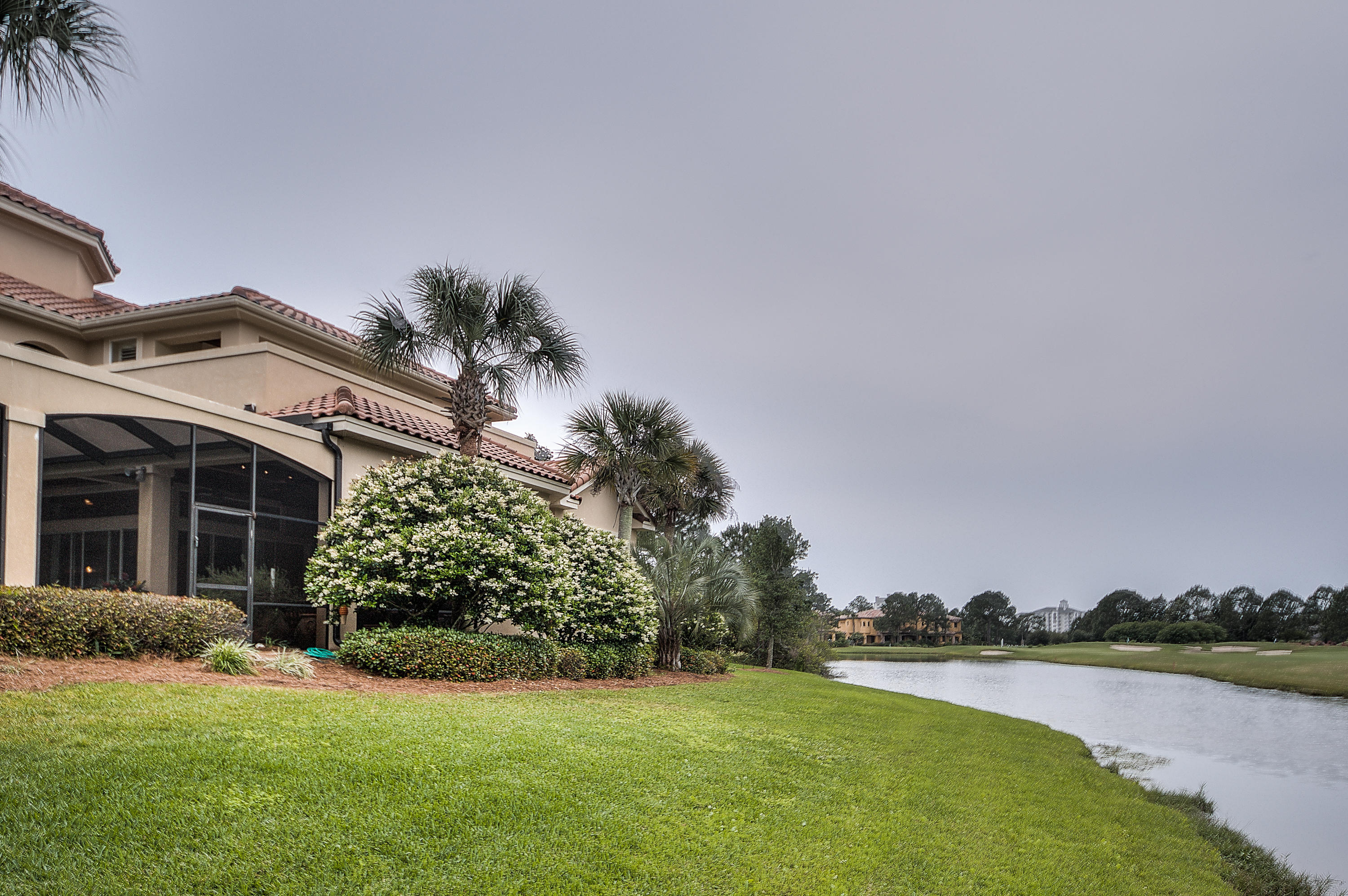 BURNT PINE - Residential