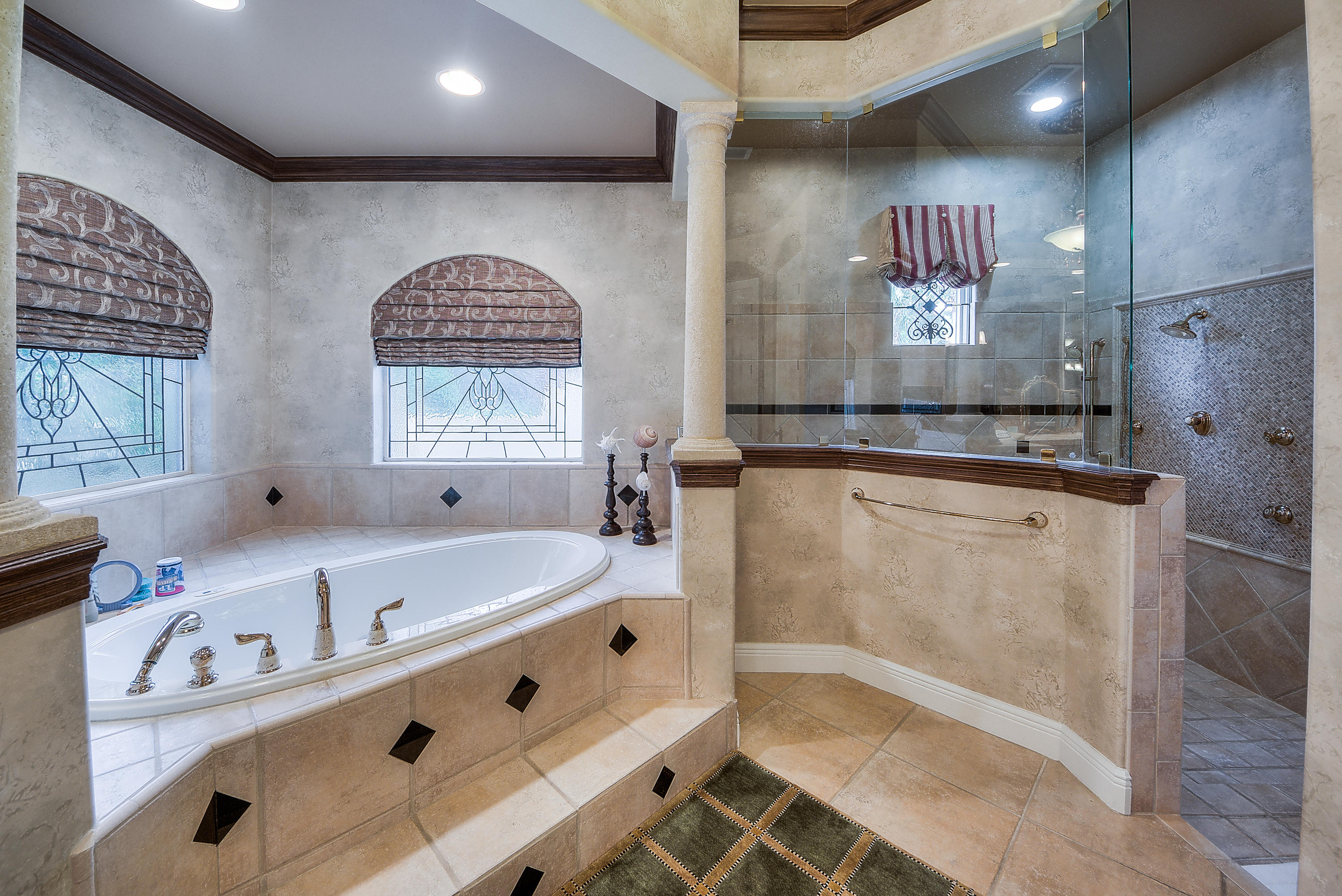 BURNT PINE - Residential