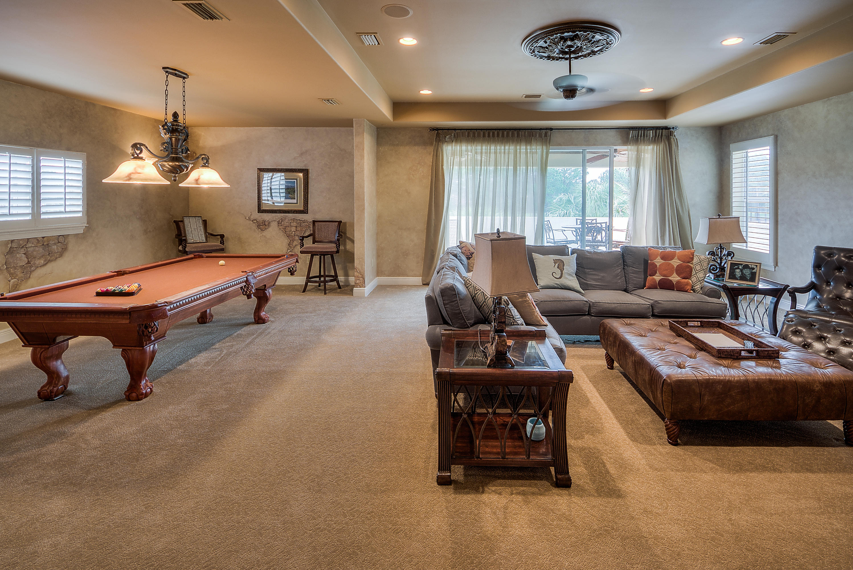 BURNT PINE - Residential