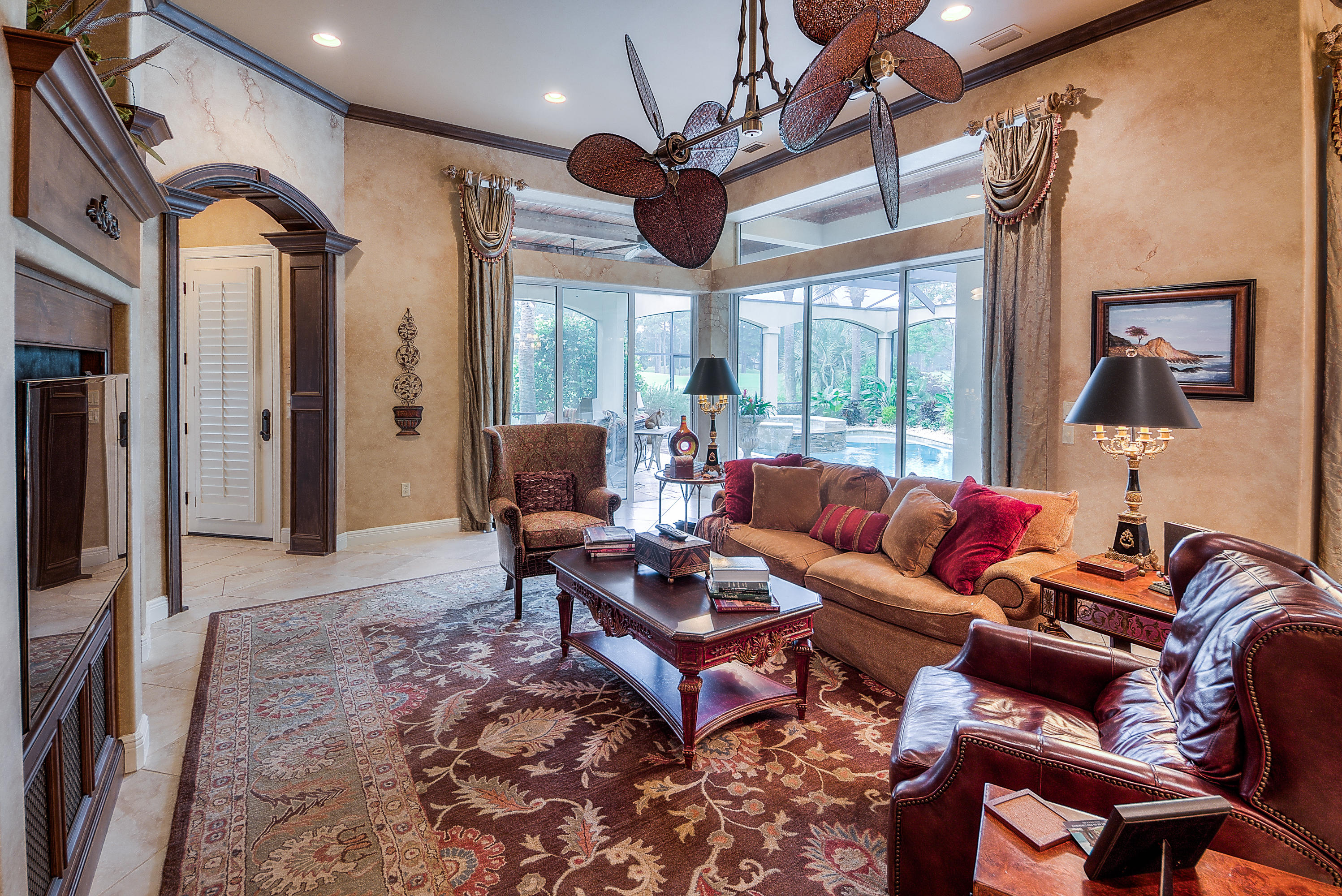 BURNT PINE - Residential