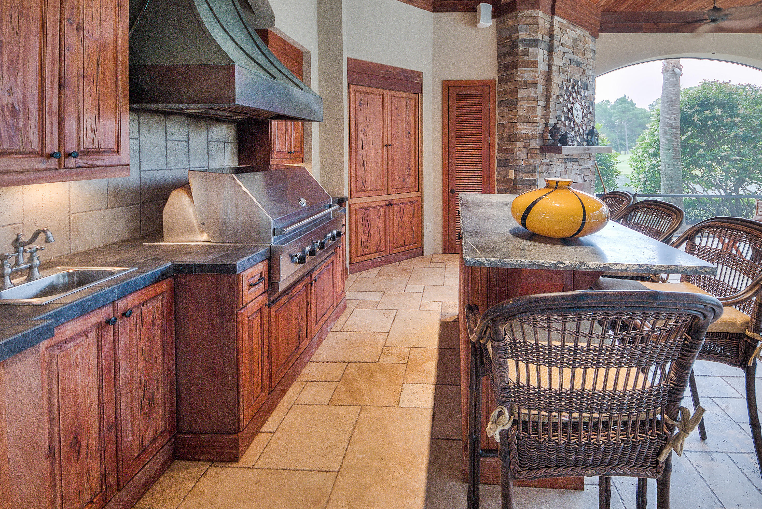 BURNT PINE - Residential