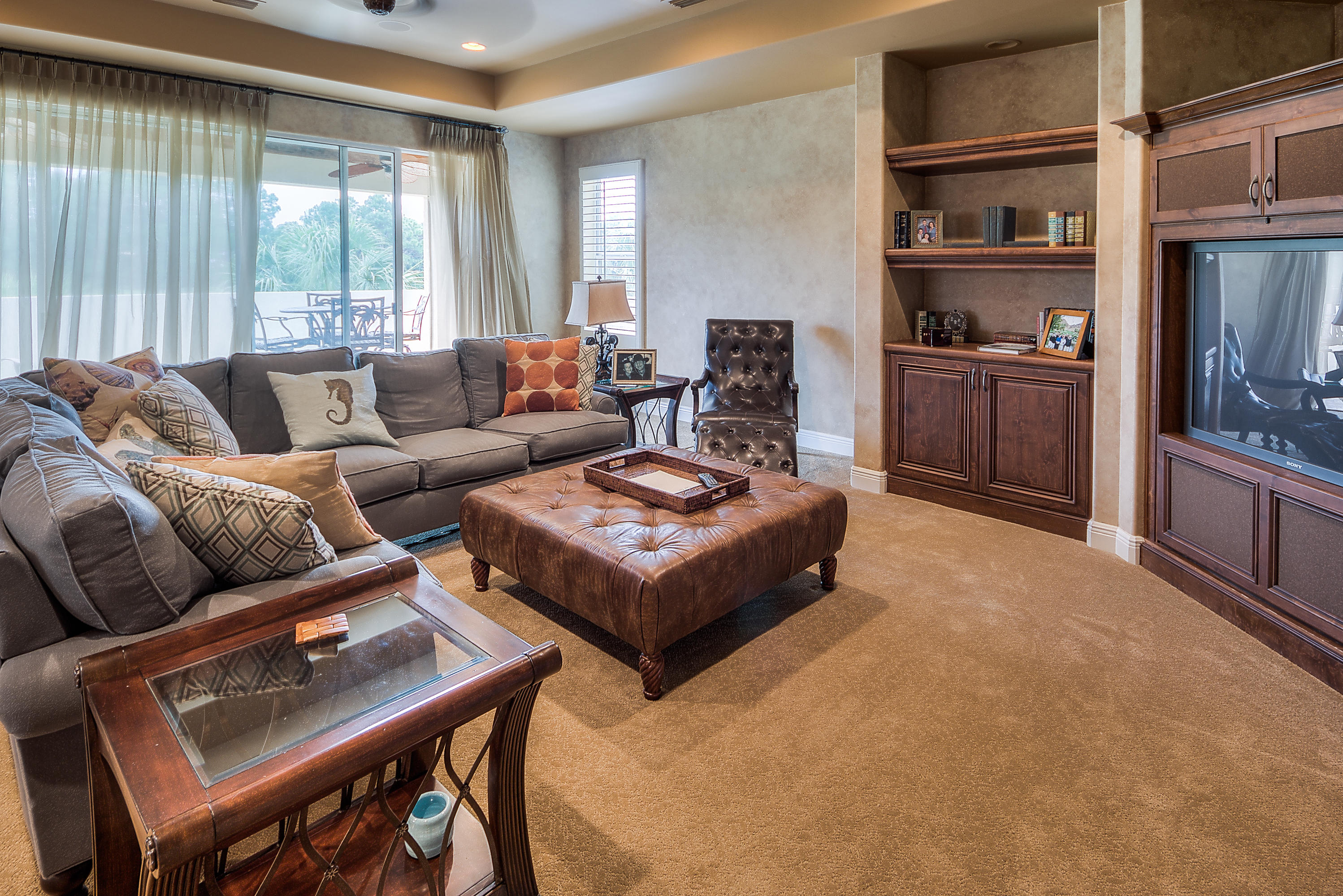 BURNT PINE - Residential