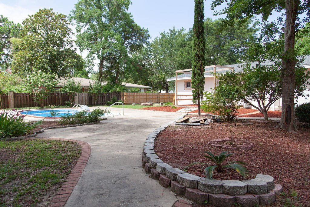 GARNIERS HEIGHTS 1ST ADDN - Residential