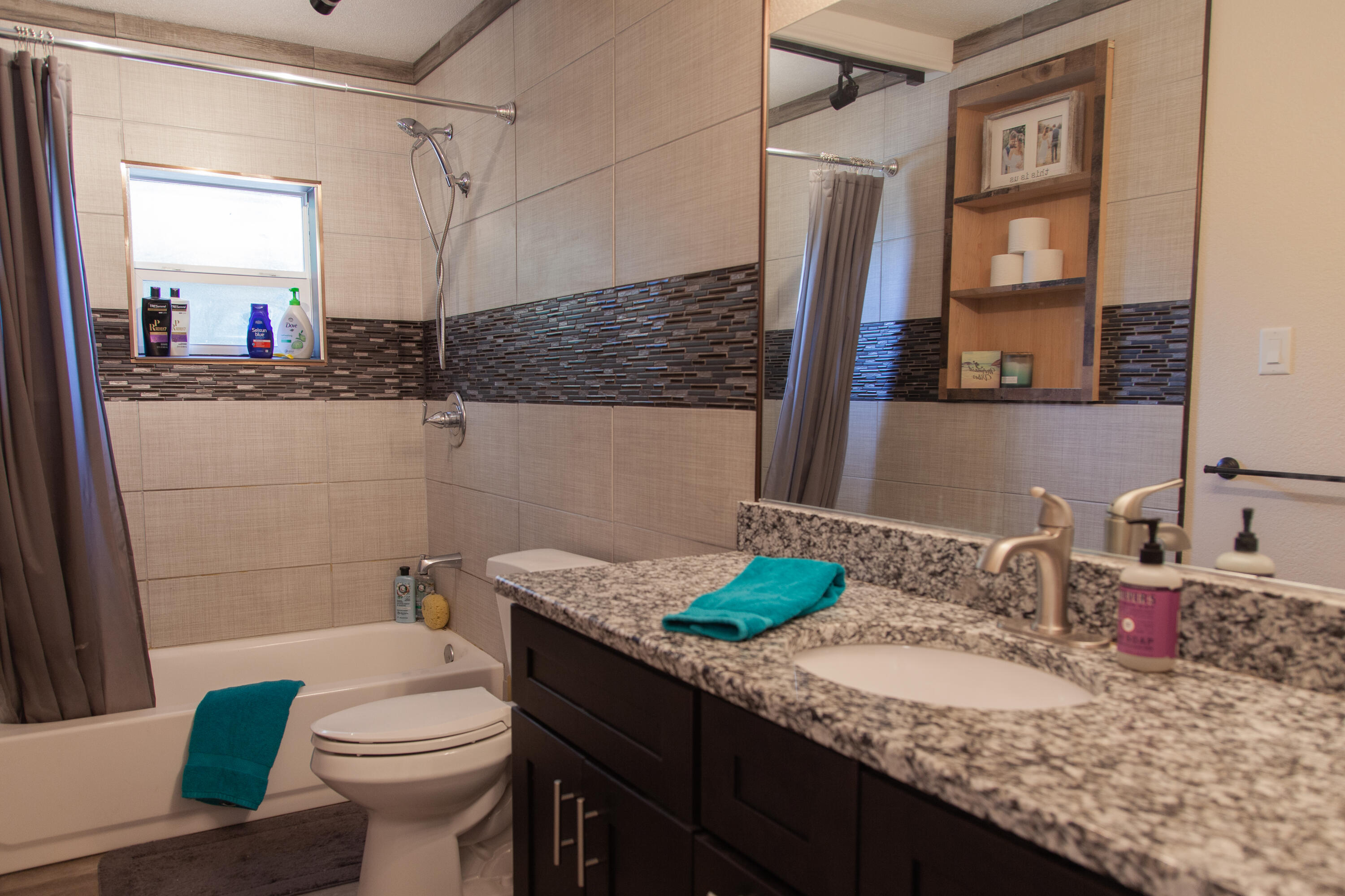 GARNIERS HEIGHTS 1ST ADDN - Residential