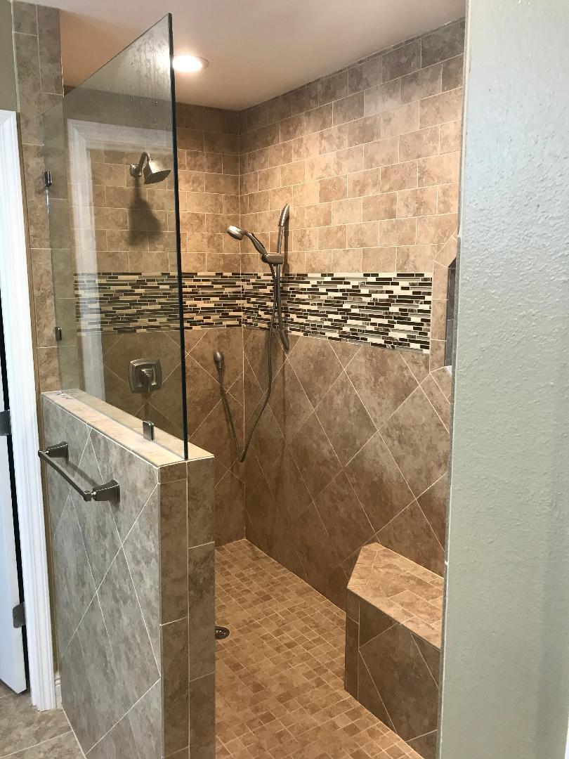 FOX VALLEY - Residential