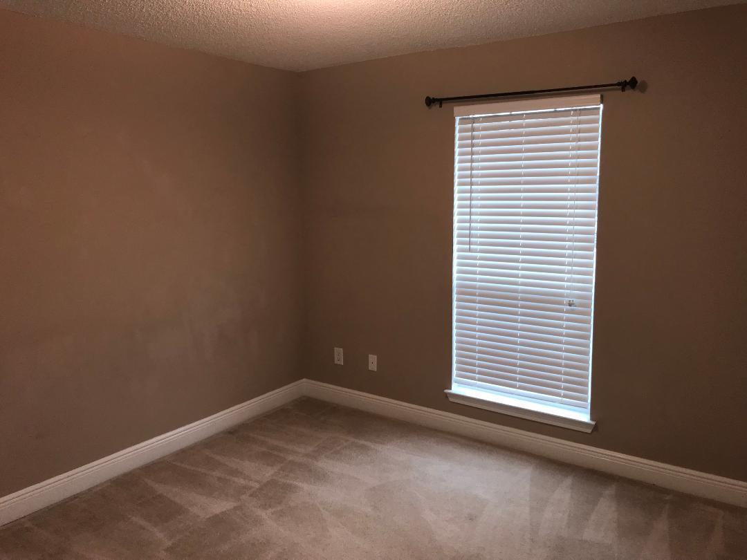 FOX VALLEY - Residential