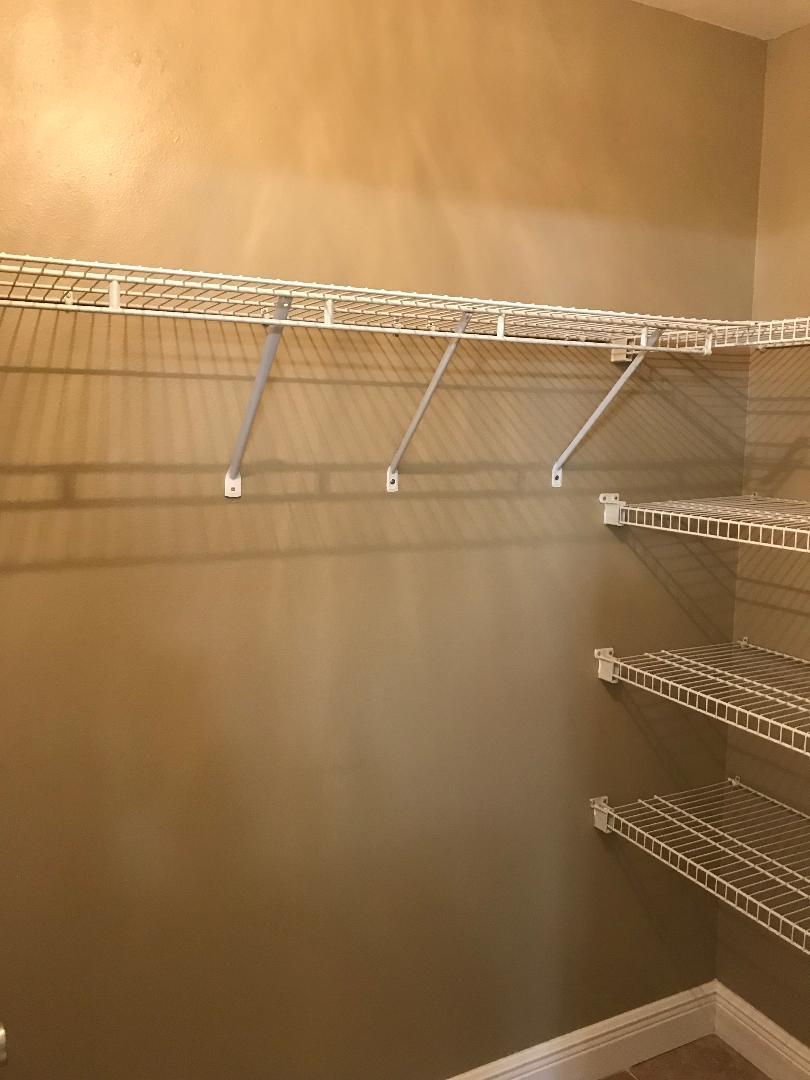 FOX VALLEY - Residential