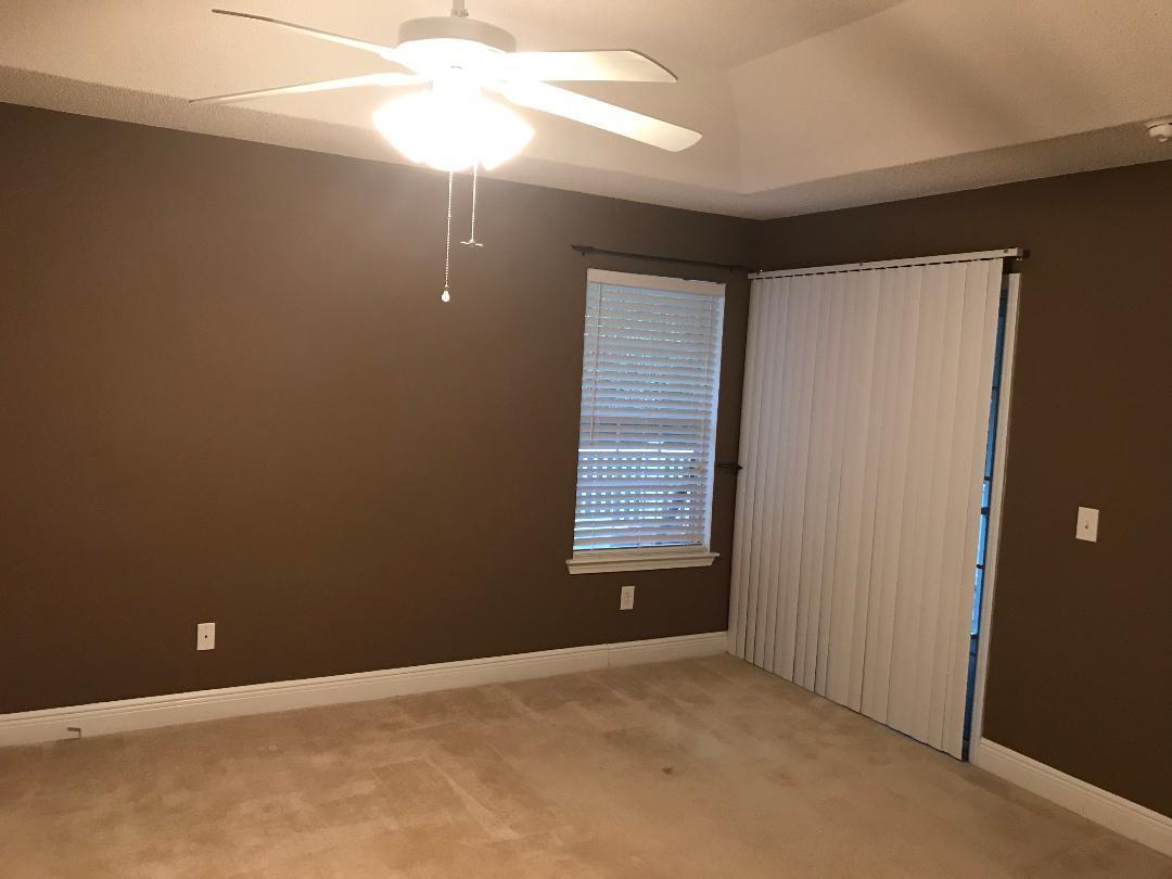 FOX VALLEY - Residential