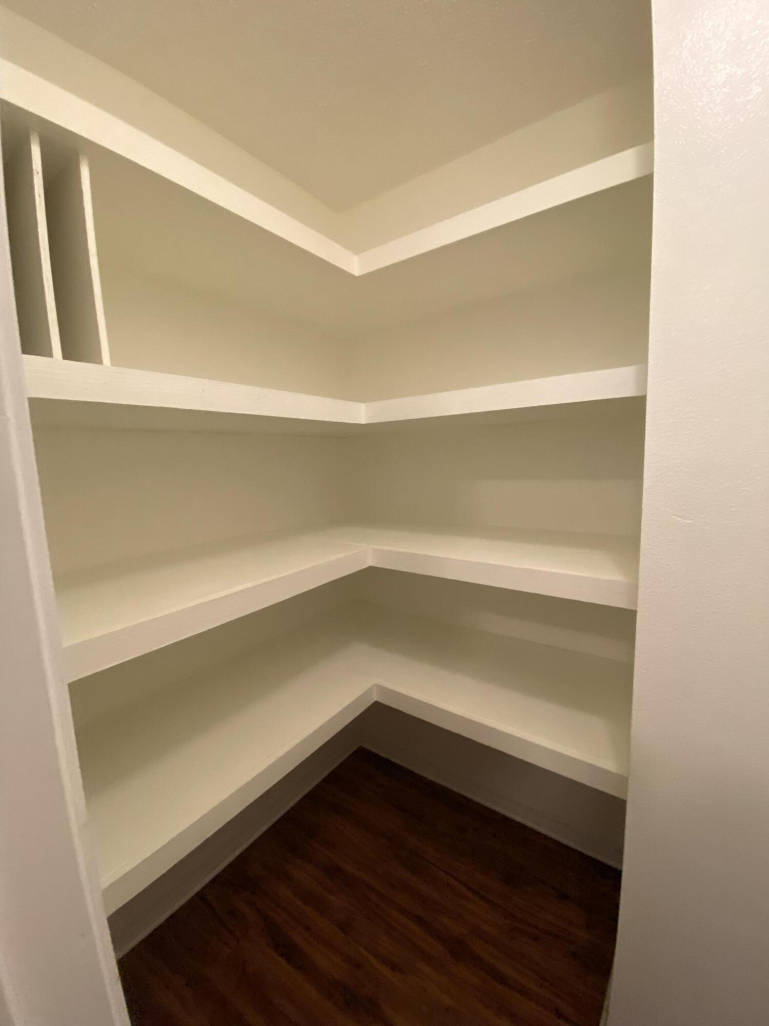 TRIPLE LAKES ESTATES - Residential Lease