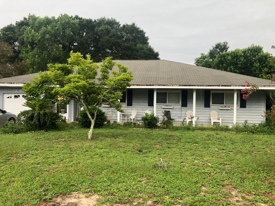 Location! Location! Location! This three bedroom 4 bath 2800 sqft home is close to everything- parks, beach, shopping, , Eglin, and Hurlburt.... Parts of the home were updated in 1998. Upstairs loft with full bathroom makes for a perfect space for kids playroom. Walking distance to Ferry park this home is perfect for the actiive family with kids. Take your golf cart to downtown Ft.Walton and enjoy dinner and a movie with family and friends. Make the heart of Fort Walton Beach your new home. Motivated seller!!! The home needs a good amount of work so VA financing will not work. Bring offers....AS-IS