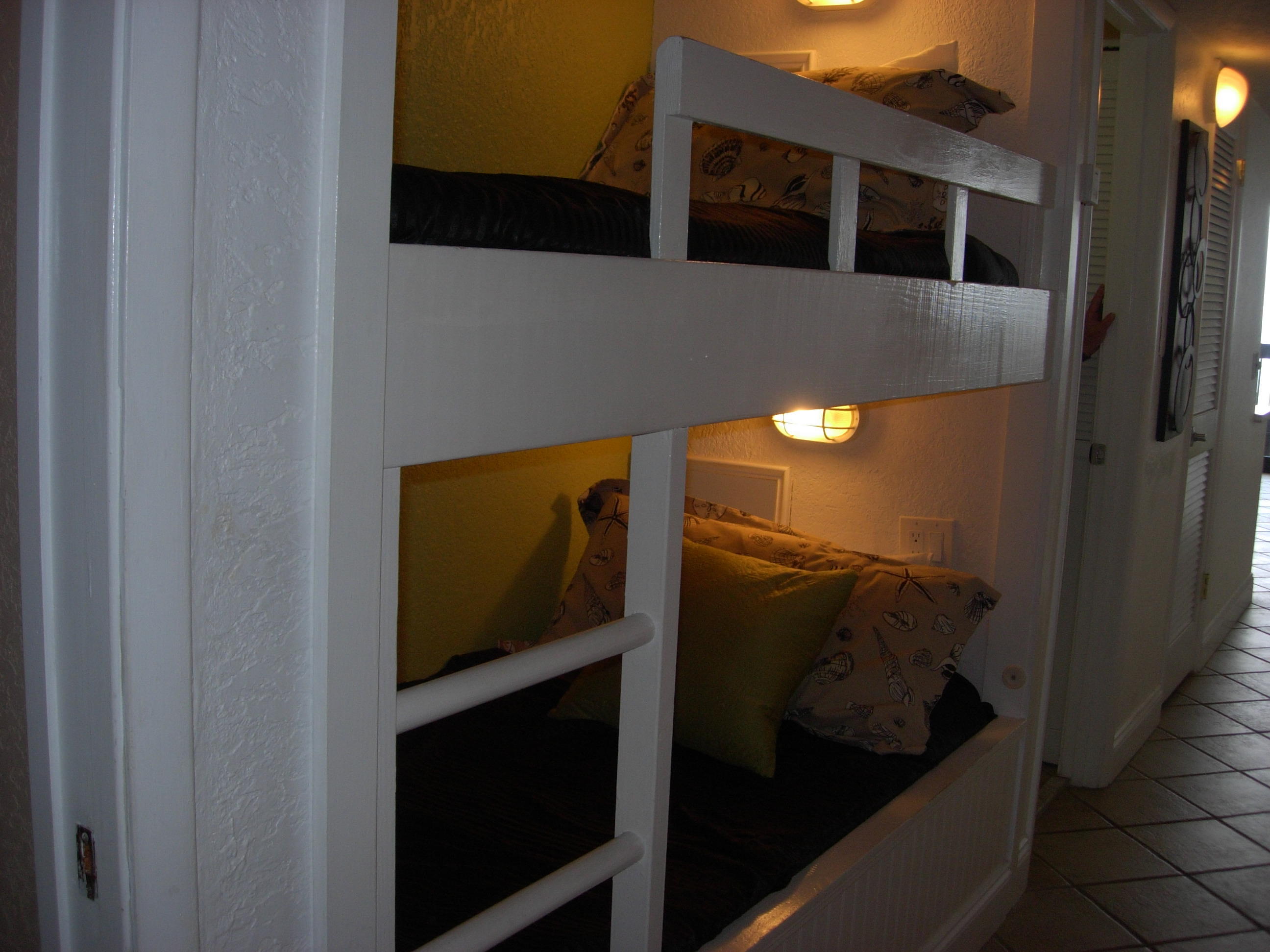 SUNDESTIN INTERNATIONAL CONDO - Residential