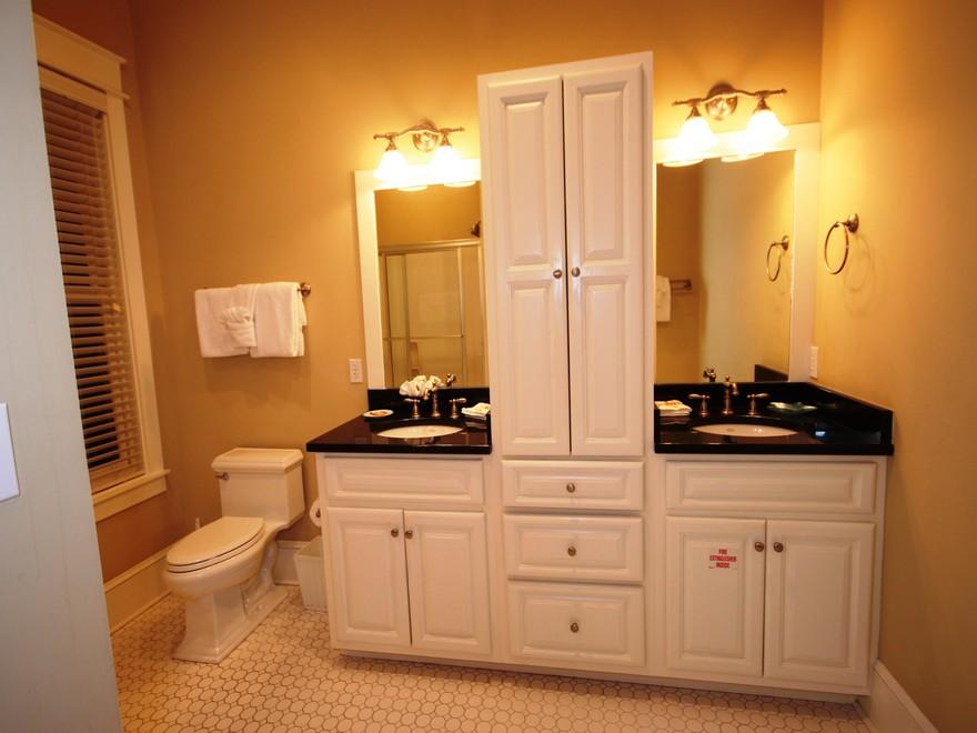 SUMMER'S EDGE - Residential