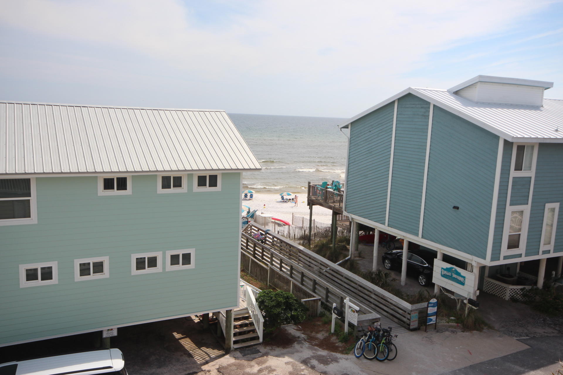 SUMMER'S EDGE - Residential