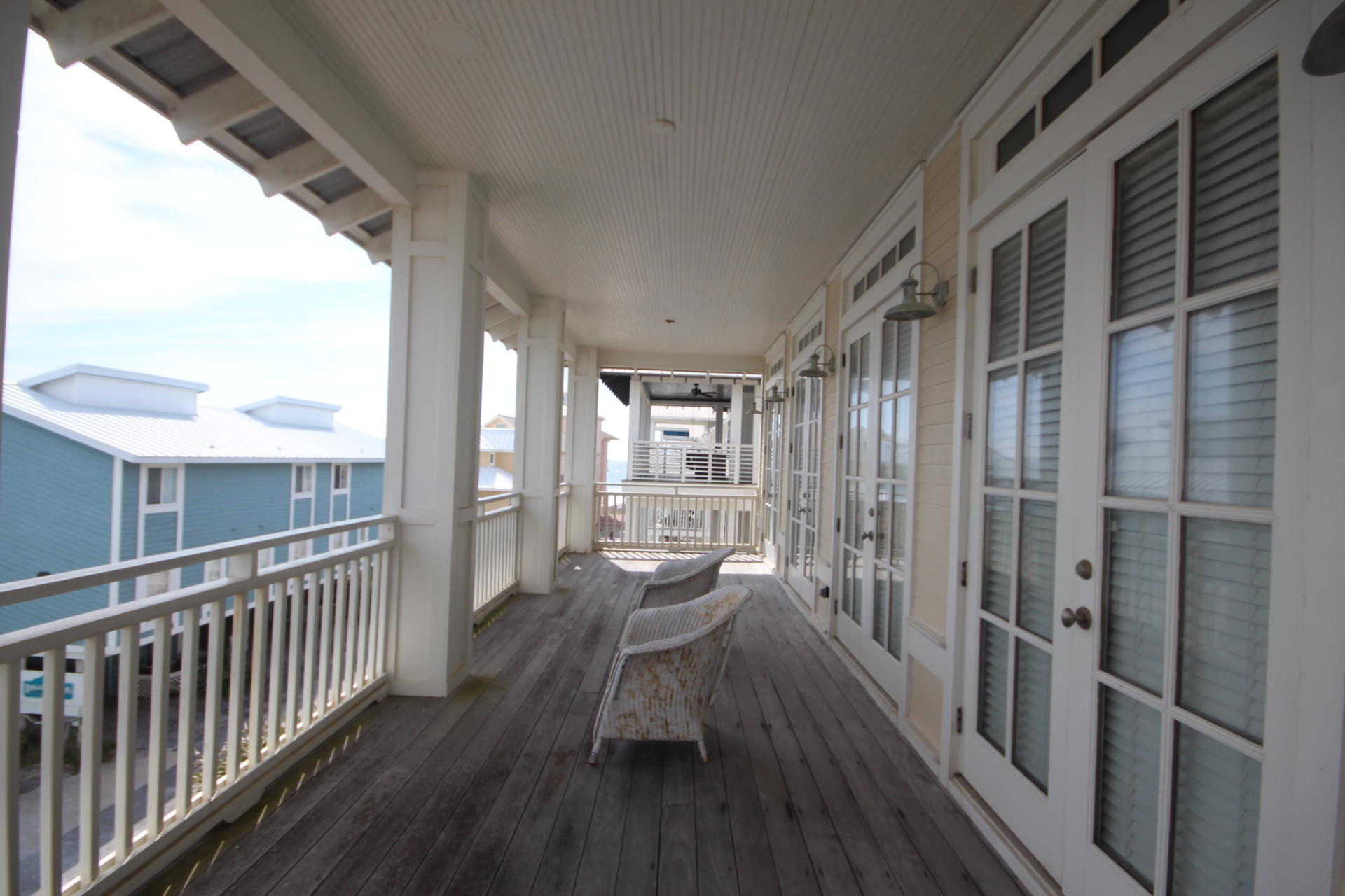 SUMMER'S EDGE - Residential