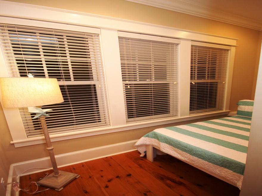 SUMMER'S EDGE - Residential