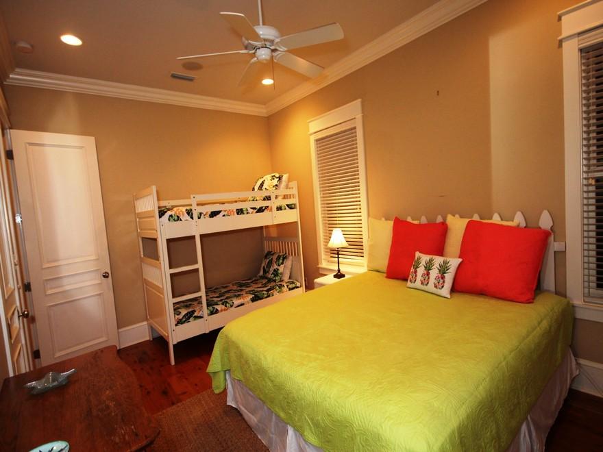 SUMMER'S EDGE - Residential