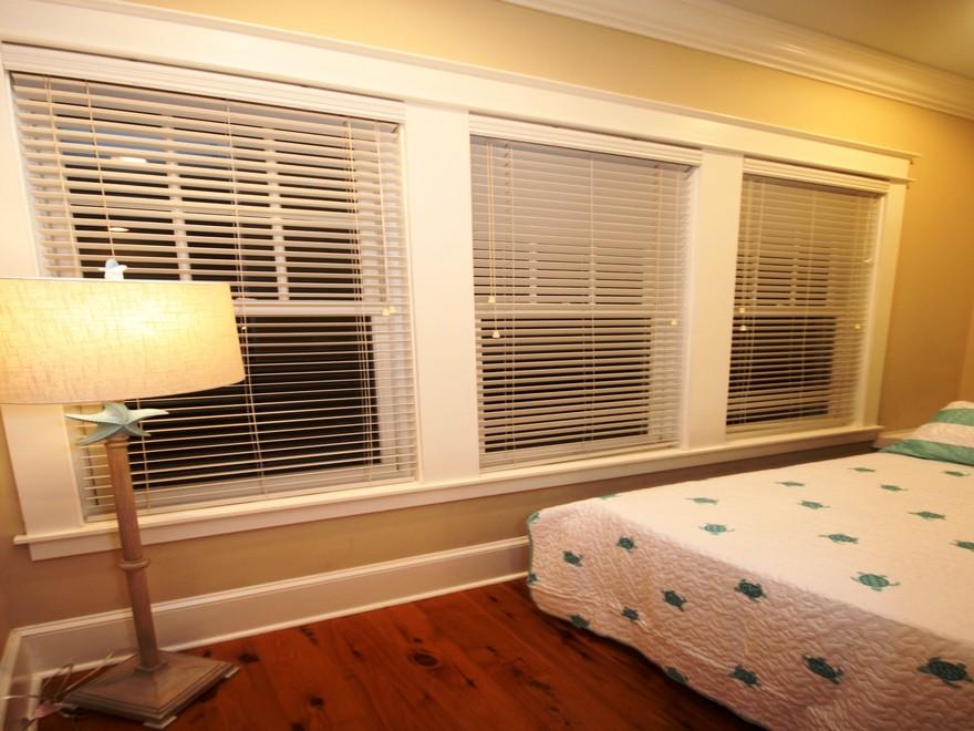 SUMMER'S EDGE - Residential