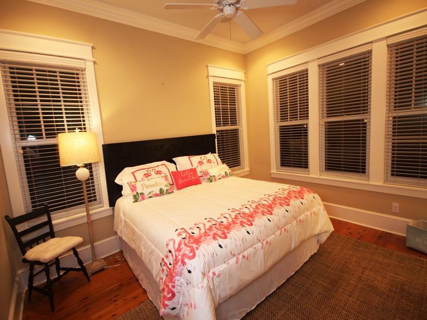 SUMMER'S EDGE - Residential